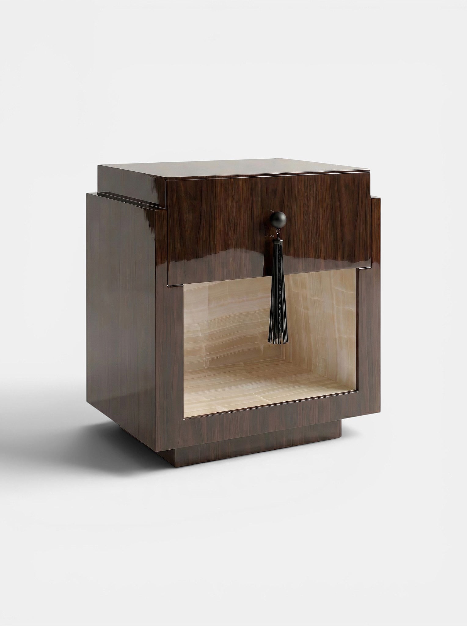 Leo Glossy Wood And Vanilla Onyx — side angle