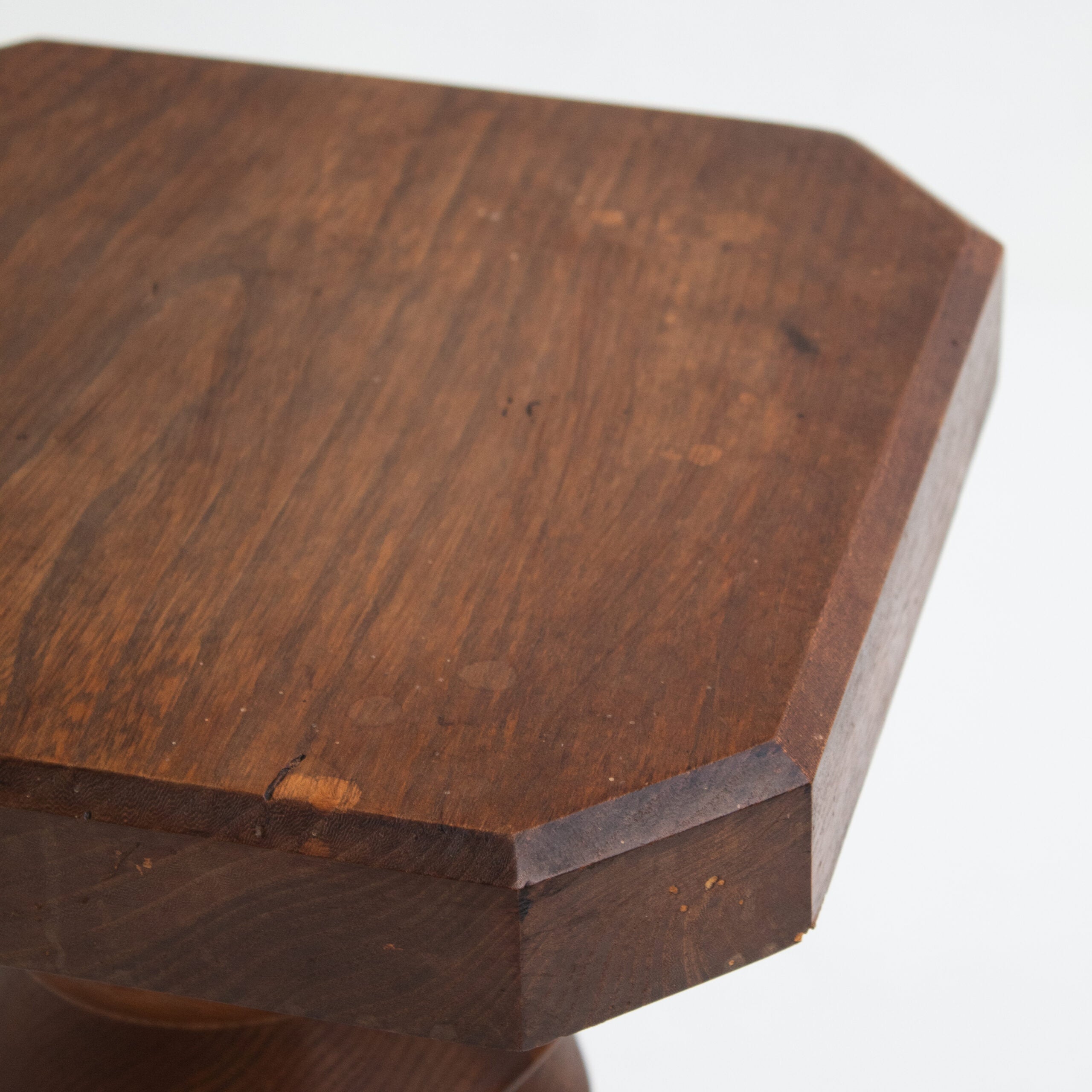 Sculptural Wooden Pillar in Solid Elm with Twisted Geometric Carving — lifestyle setting