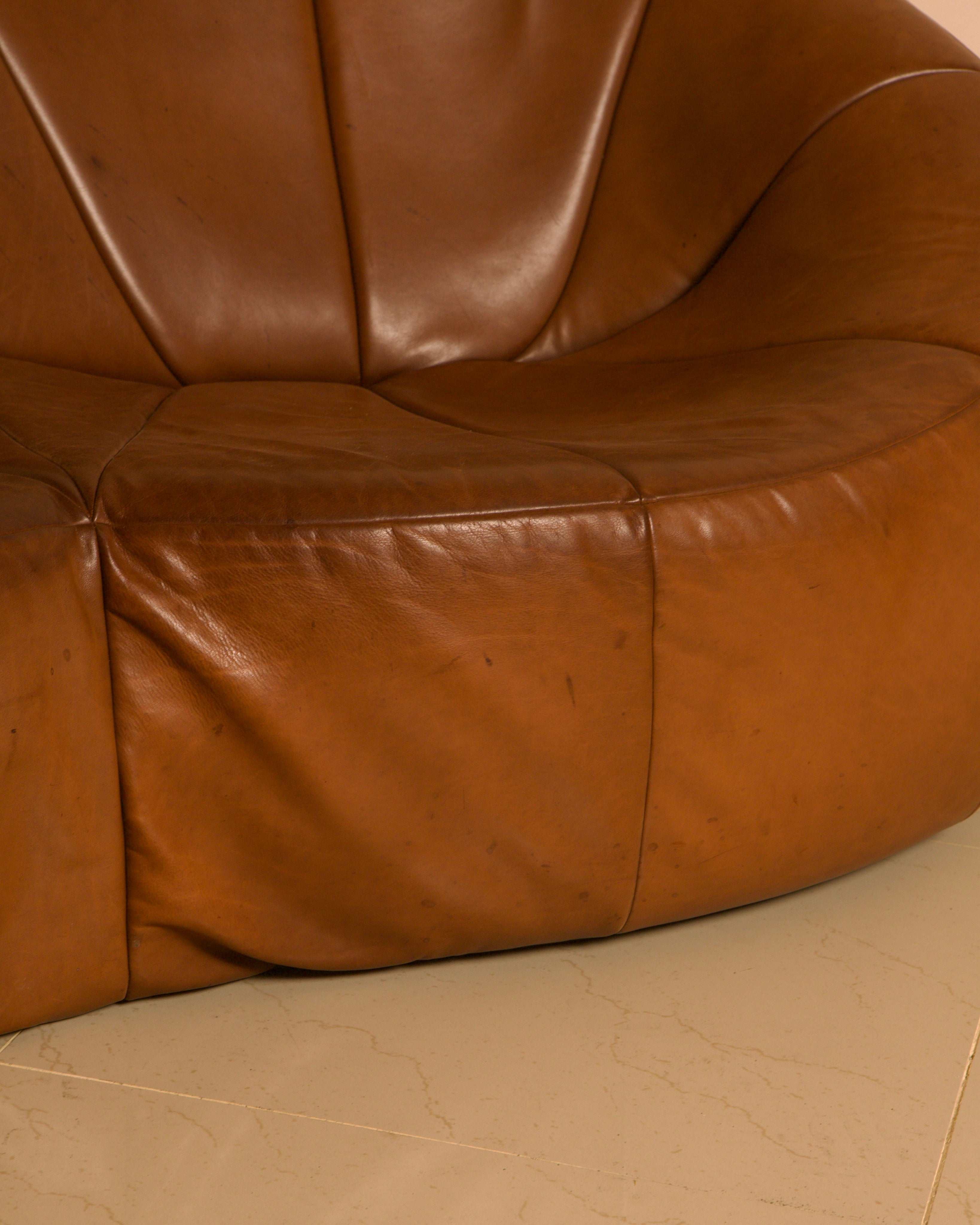 Three-seater "Pumpkin" Sofa by Pierre Paulin for Artifort, 1980 — side view highlighting rich brown leather upholstery