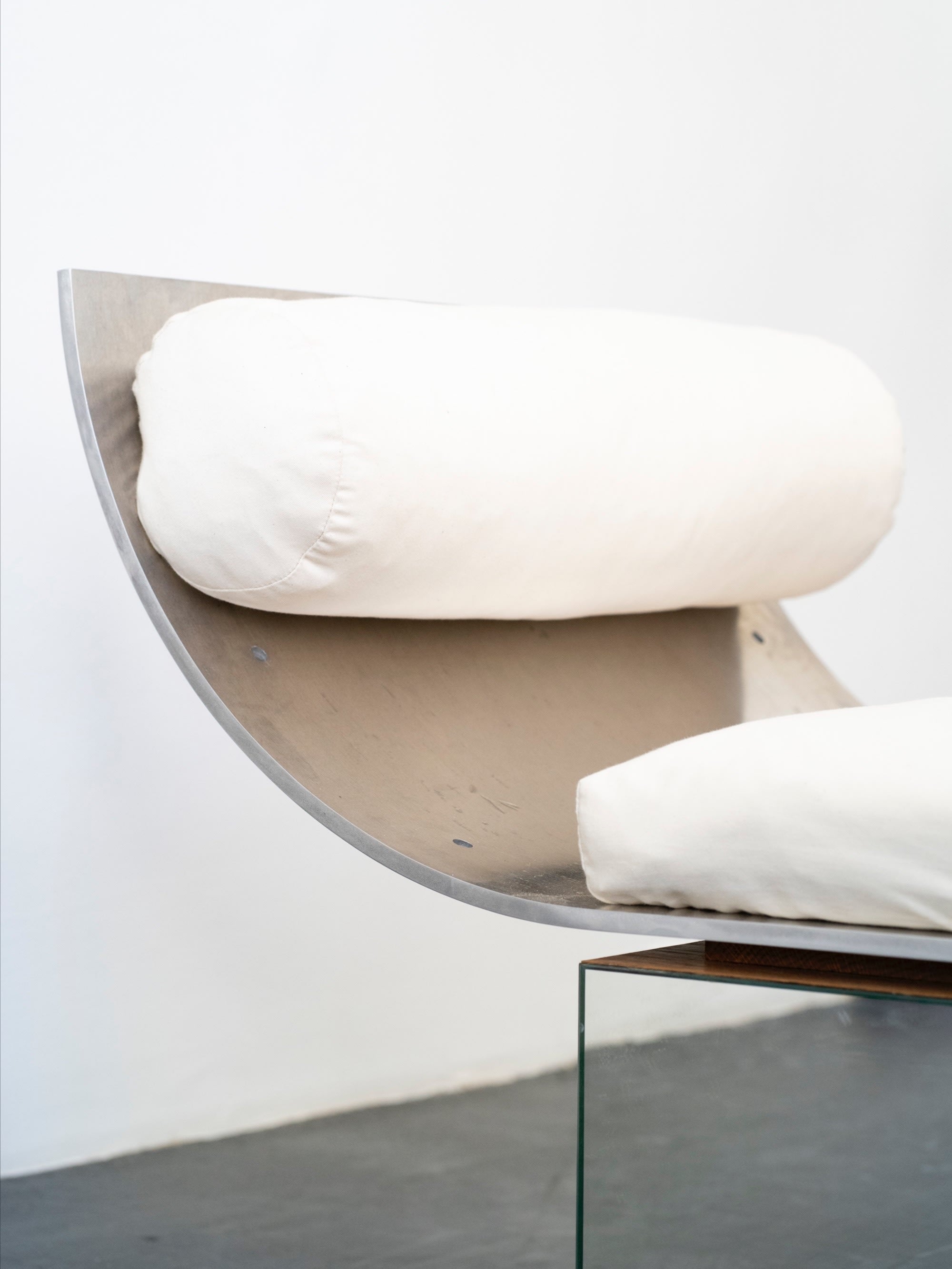 Minimalism Daybed DN_S2501 in Aluminium - Contemporary Industrial Collection