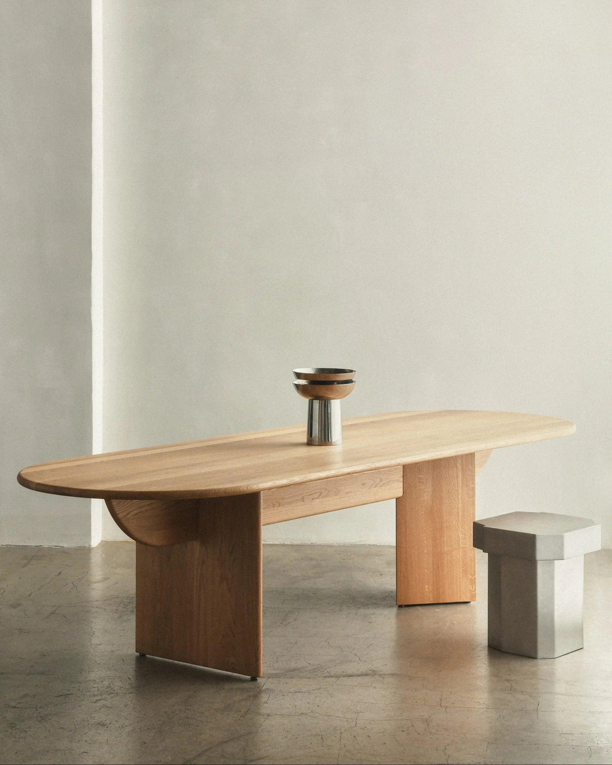 PILLABOUT TABLE 02 — detail view
