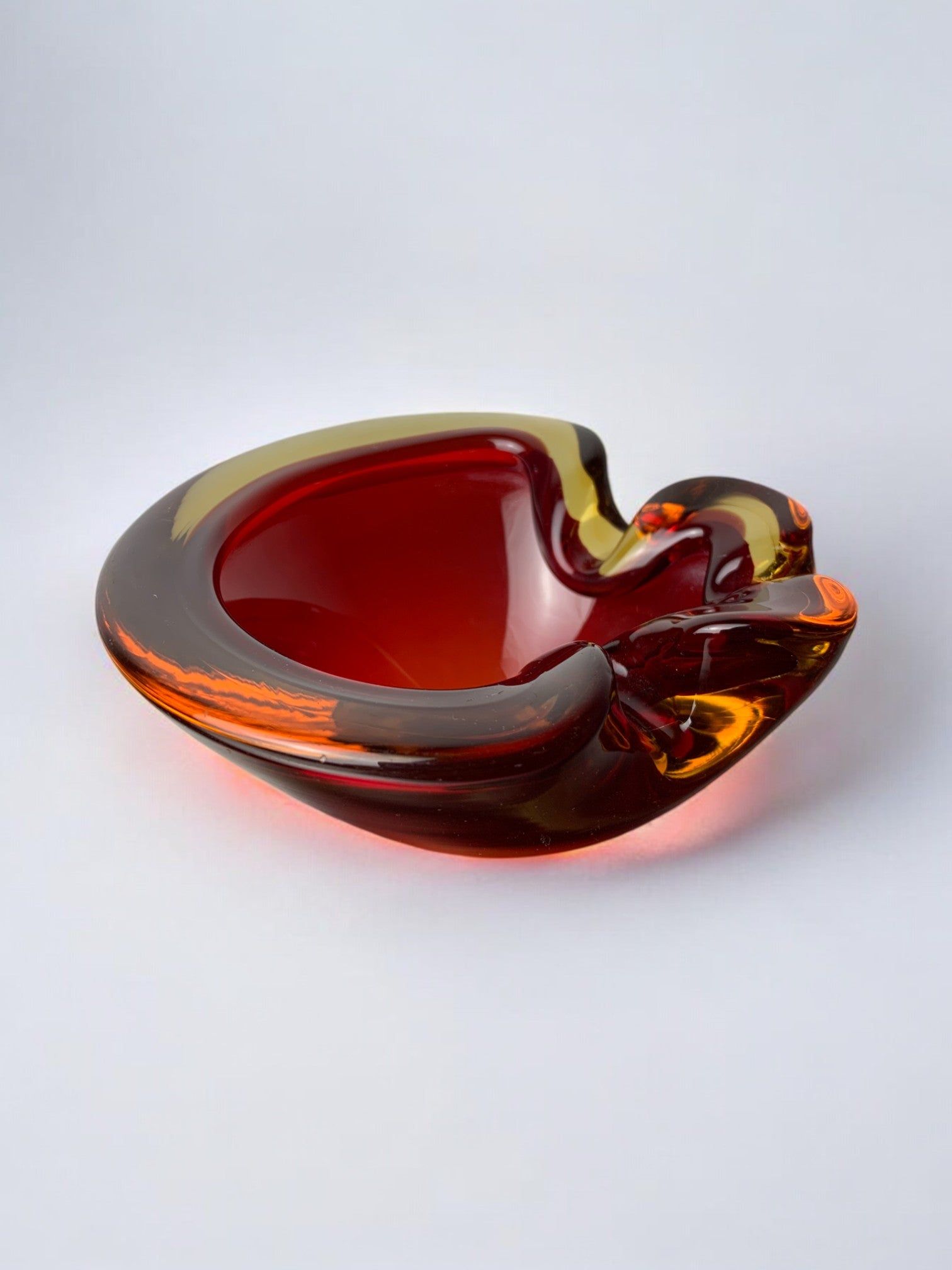 Murano Glass Sommerso Vide-poches by Flavio Poli 70s — side angle showing amber and yellow glass