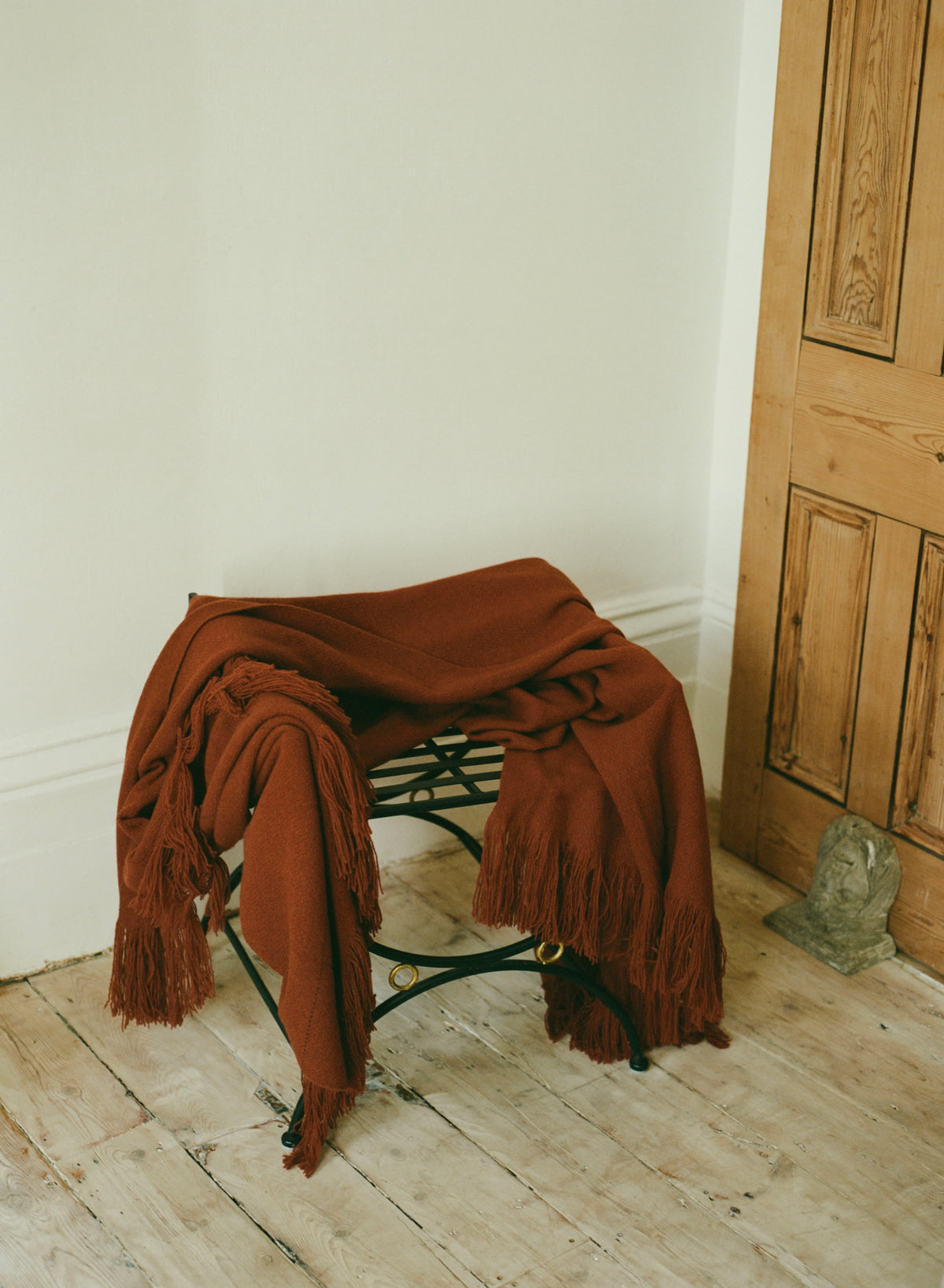 Edition 03 - Sillon - Morello — close-up