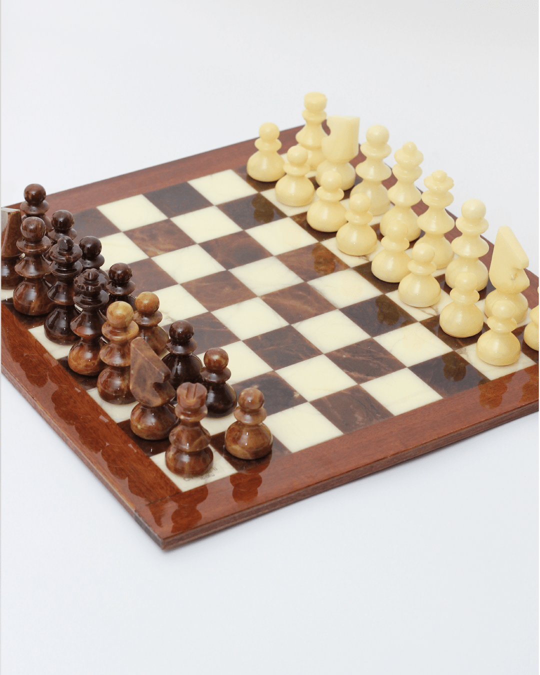 Marble Chess — top view of handcrafted wooden board and pieces