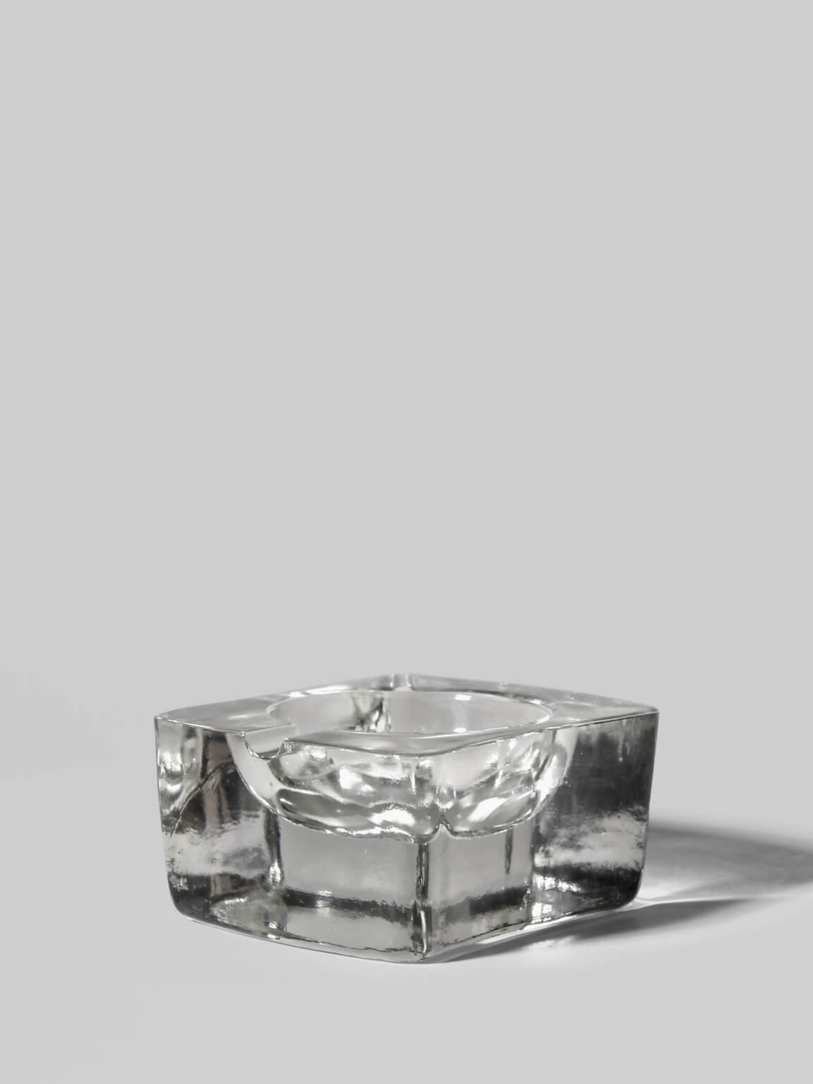 Mid-Century Modernist Massive Glass Ashtray by Vintage Stories | The Oblist