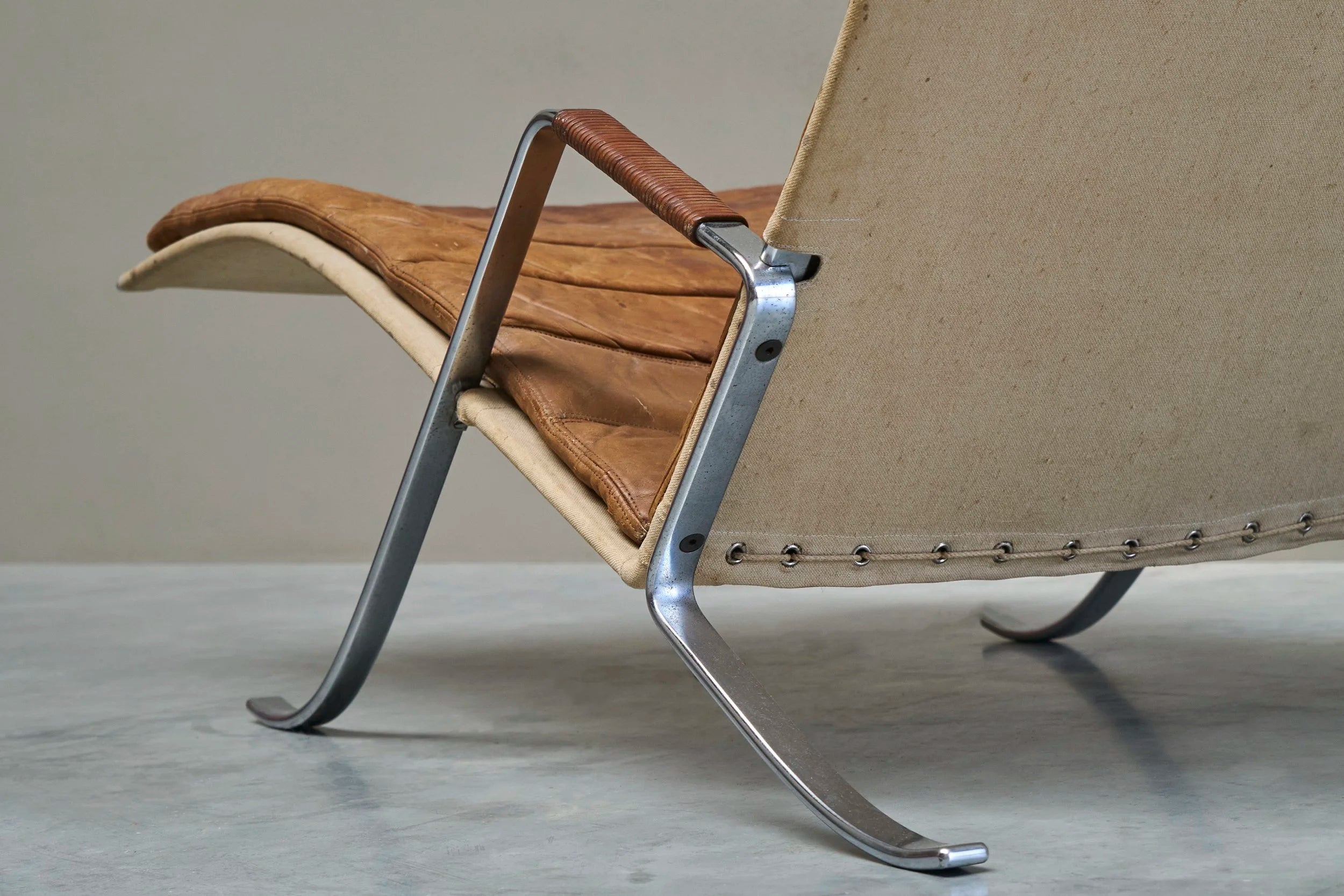 Fabricius & Kastholm FK 87 'Grasshopper' Lounge Chair in Patinated Cognac Leather, 1960s — alternate view