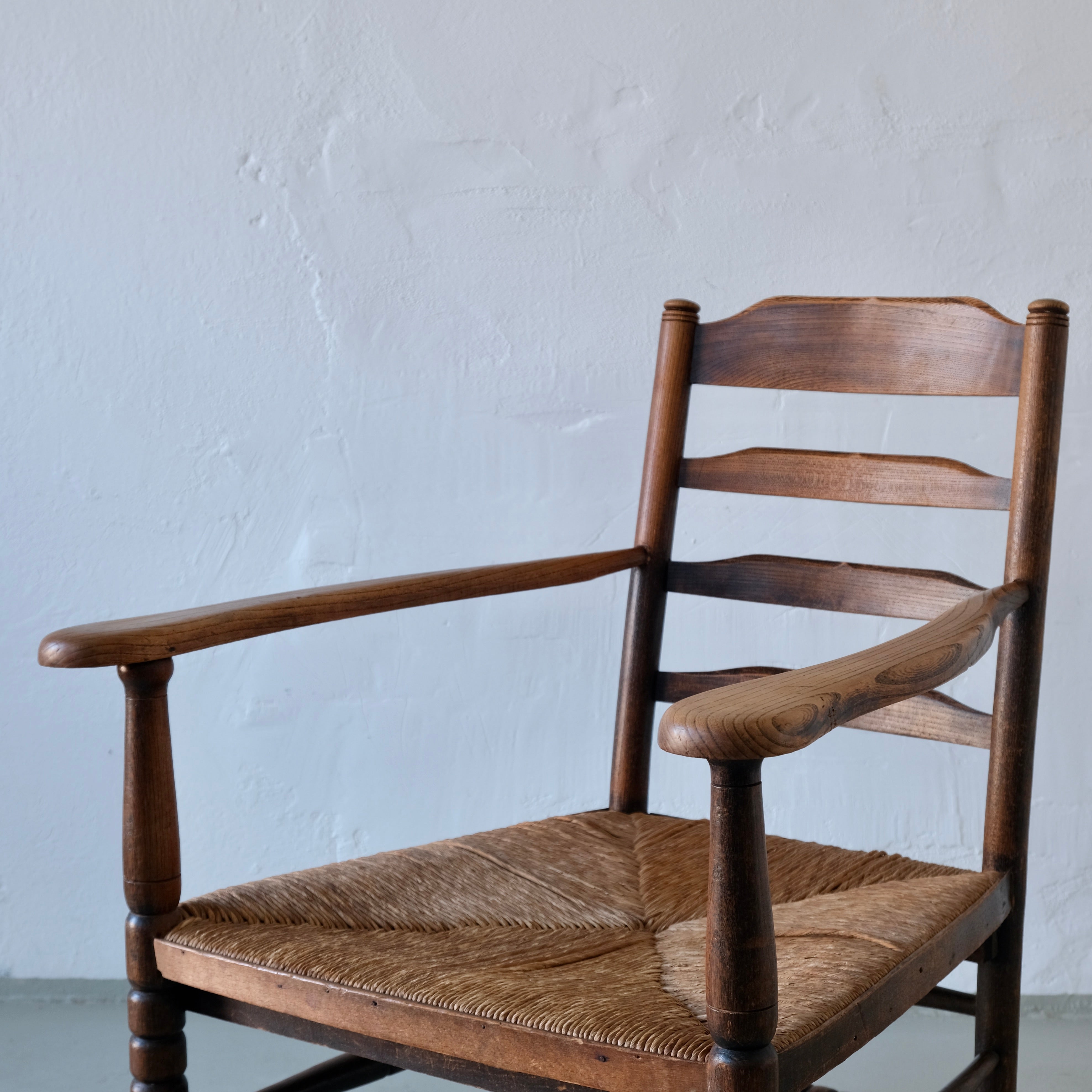 Rustic Bobbin Rush Seat Low Armchair | Netherlands | 1940s — detail view