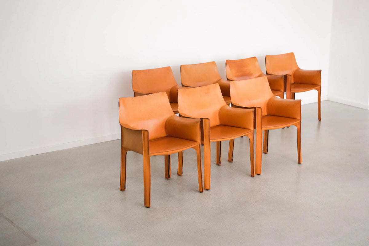 Cab 413 by Mario Bellini for Cassina — Set of 7 — detail view