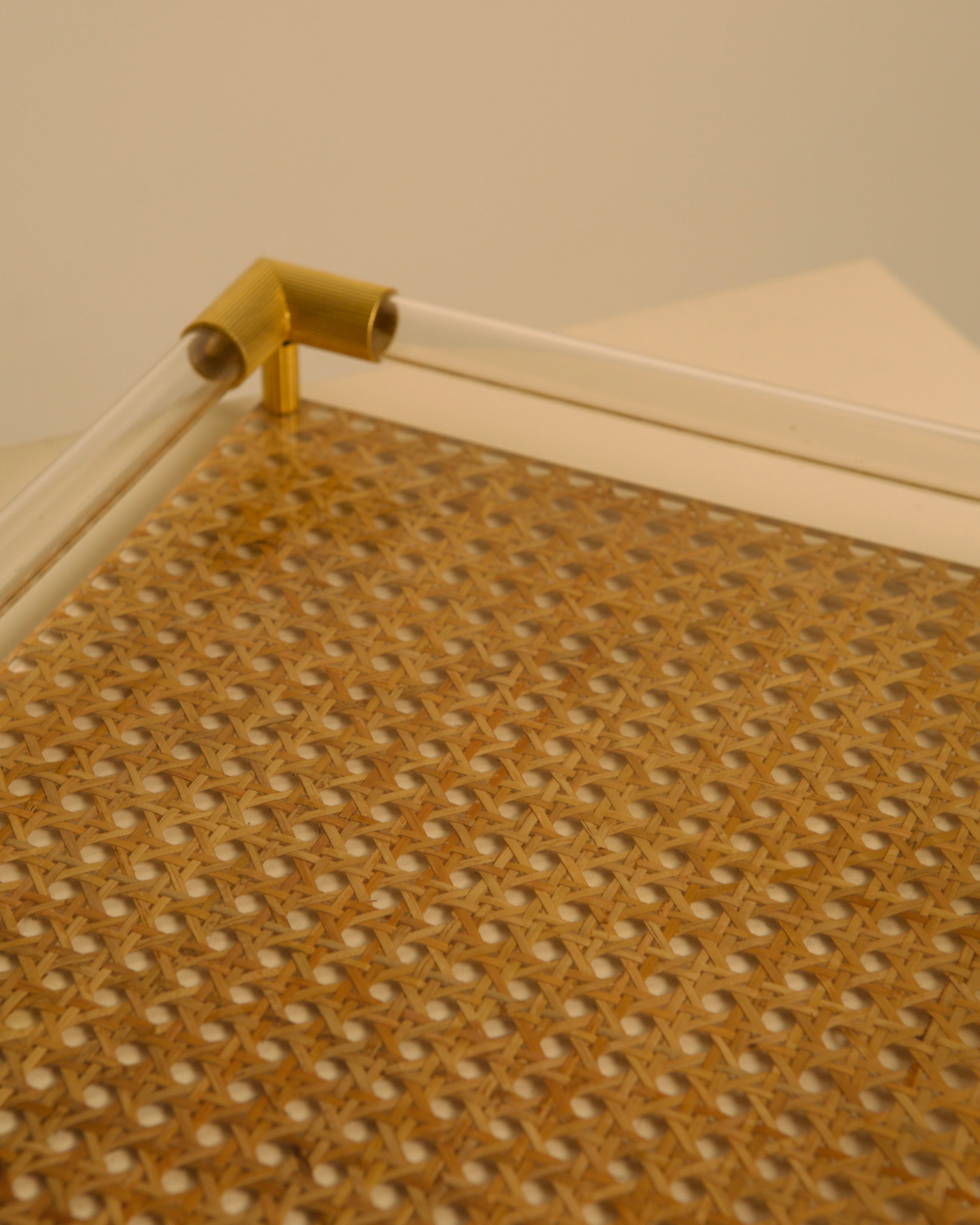 Large Italian 70s Brass, Wicker and Plexiglass Catch-all Tray — top view highlighting wicker texture and brass corners