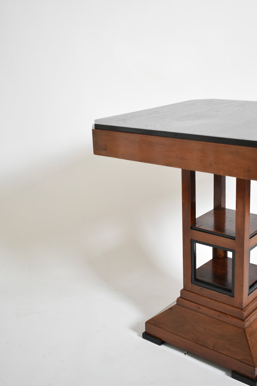 Amsterdam School Pedestal Table, 1920s — close-up