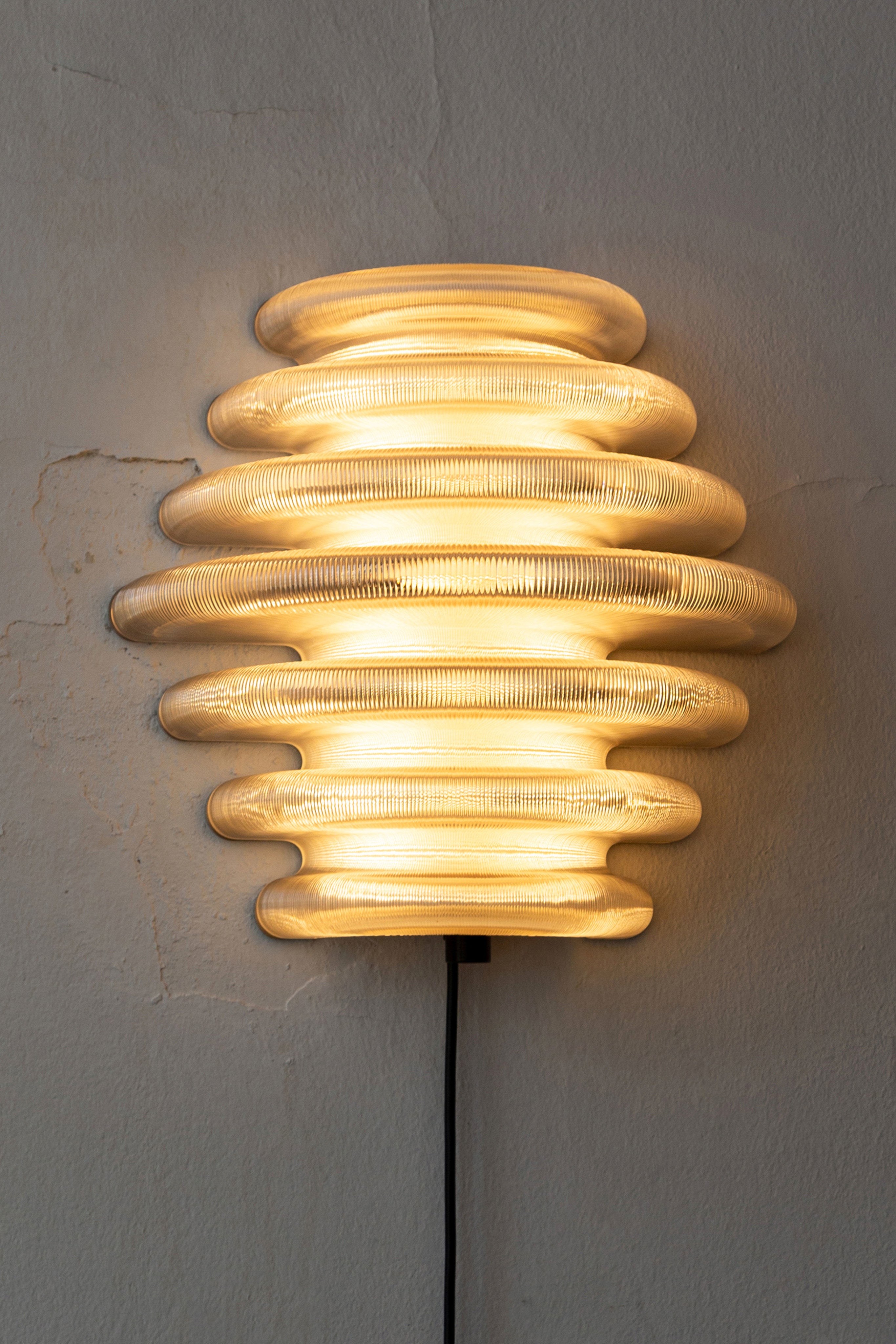 HIVE wall sconce by Stijn van Aardenne | The Oblist