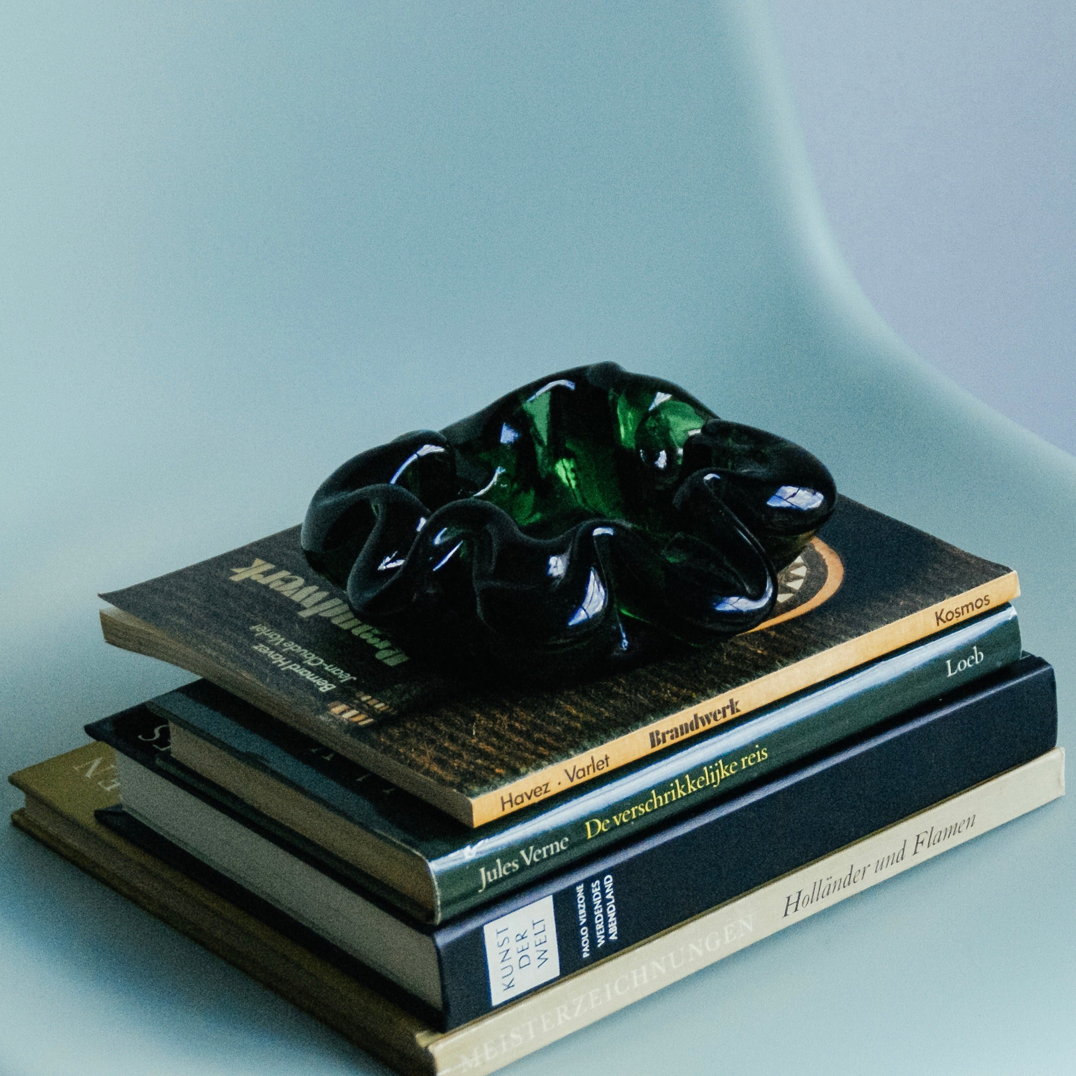 Organic Green Ashtray — detail view