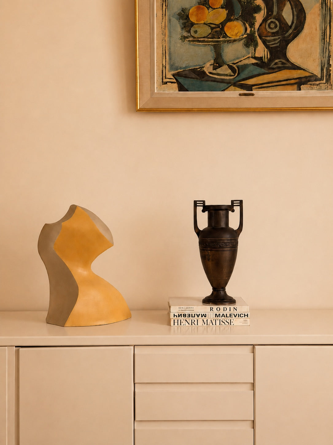 Art Deco vase metal by Les Objets Amsterdam | The Oblist