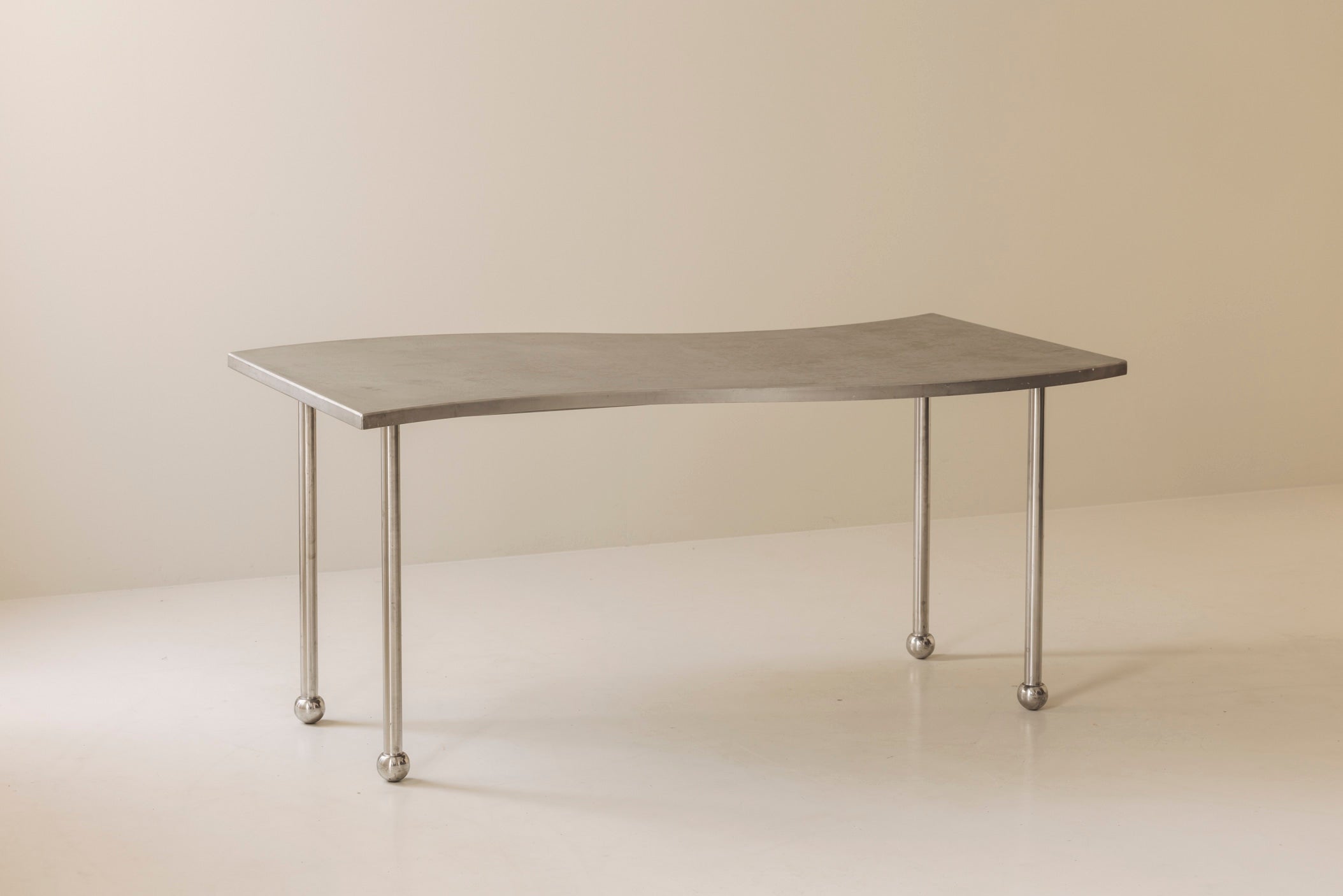 Postmodern Steel Free-Form Dining Table, France 1980s — detail view