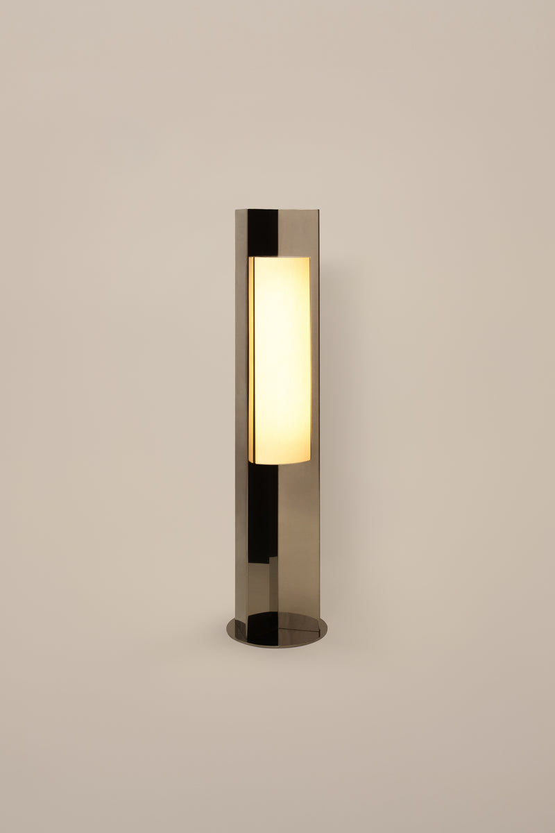 'Arrow 120' Floor Lamp by Violaine d'Harcourt | The Oblist