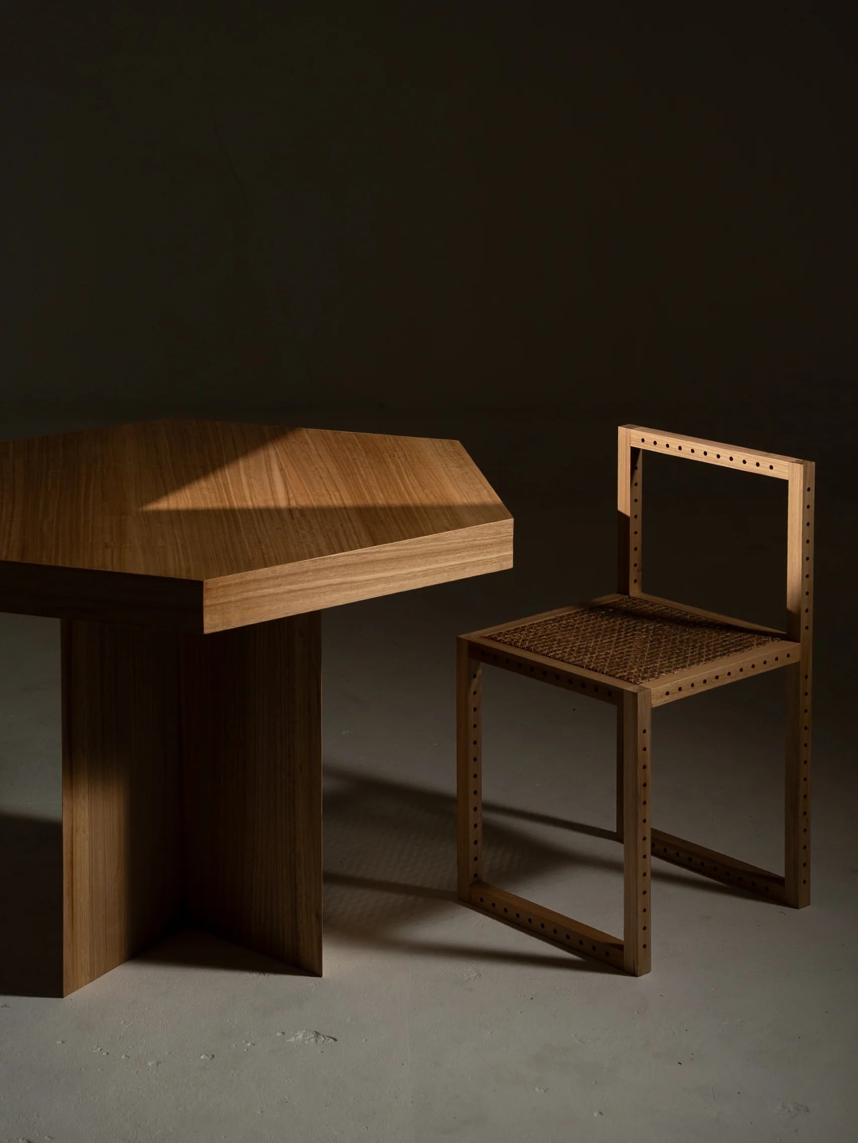 'Octógono' Table