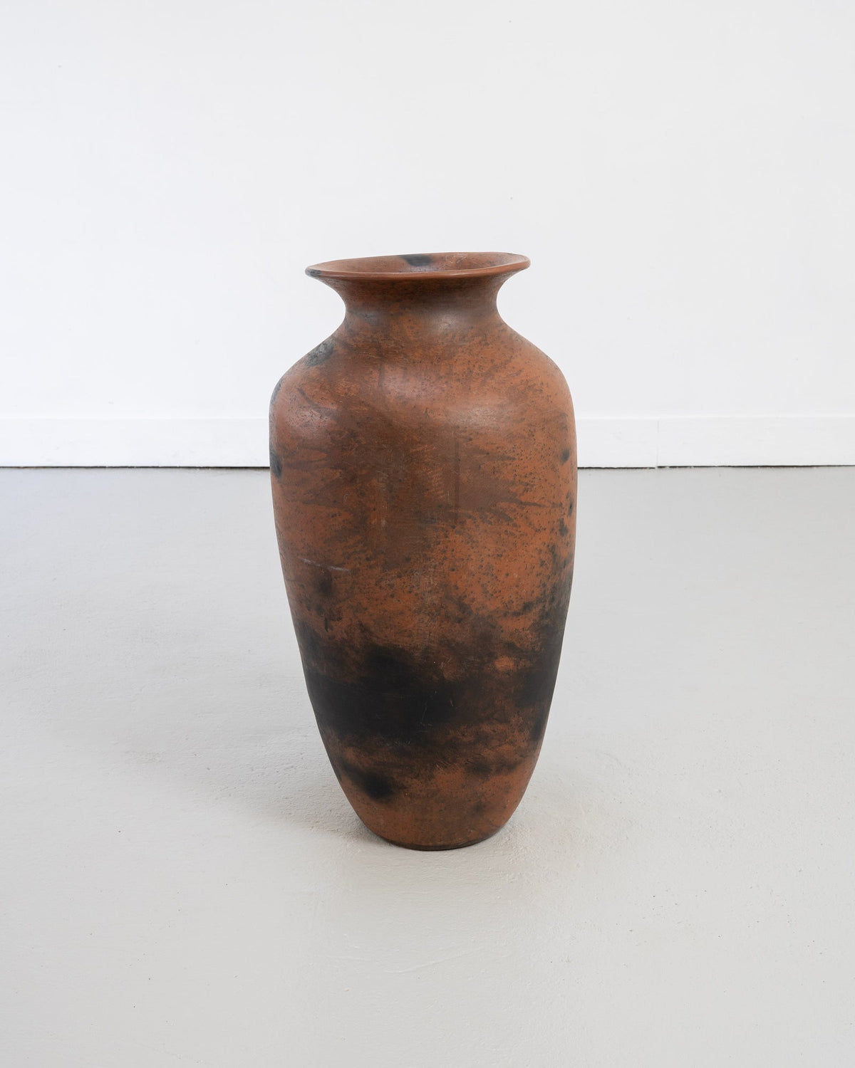 Large Cocucha Vessel by Margarita Martínez Santos, Mexico — side angle