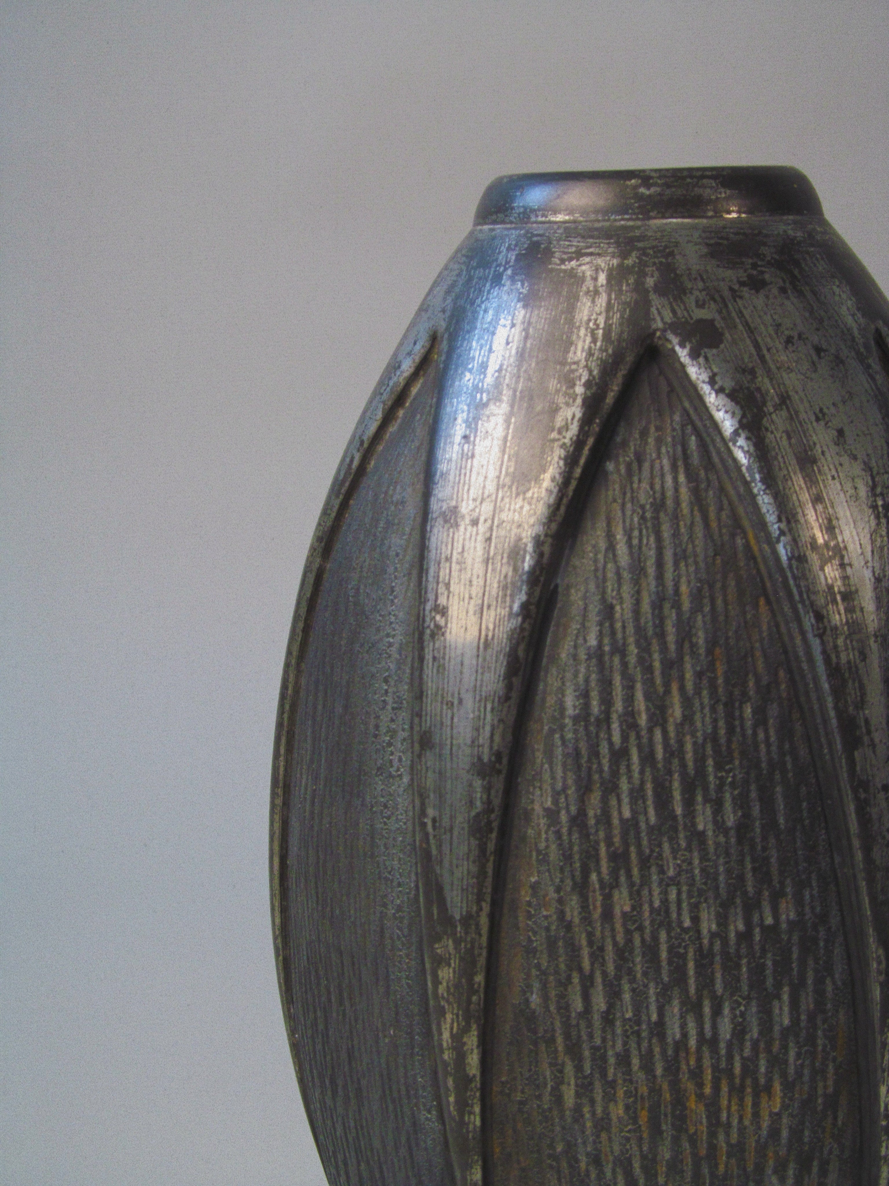 Pewter Vase, Les Etains RD (René Delavan b.1926) – c.20th Century by Myakin