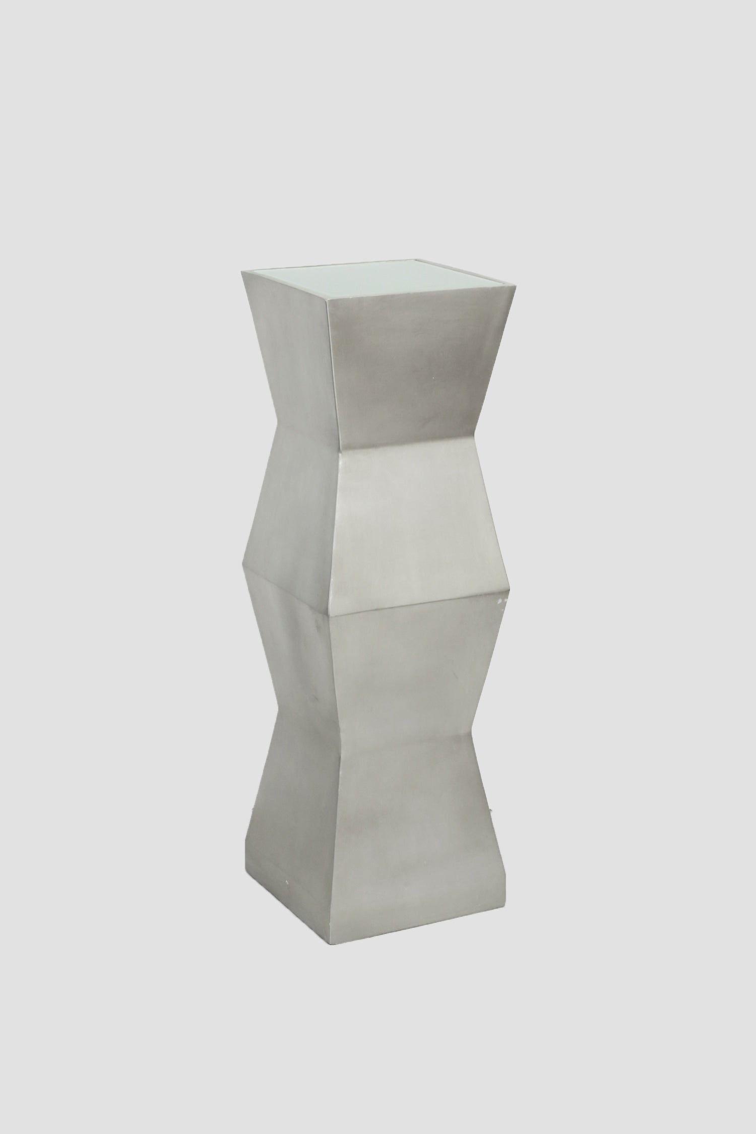 Geometric Pedestal Floor Lamp — detail view