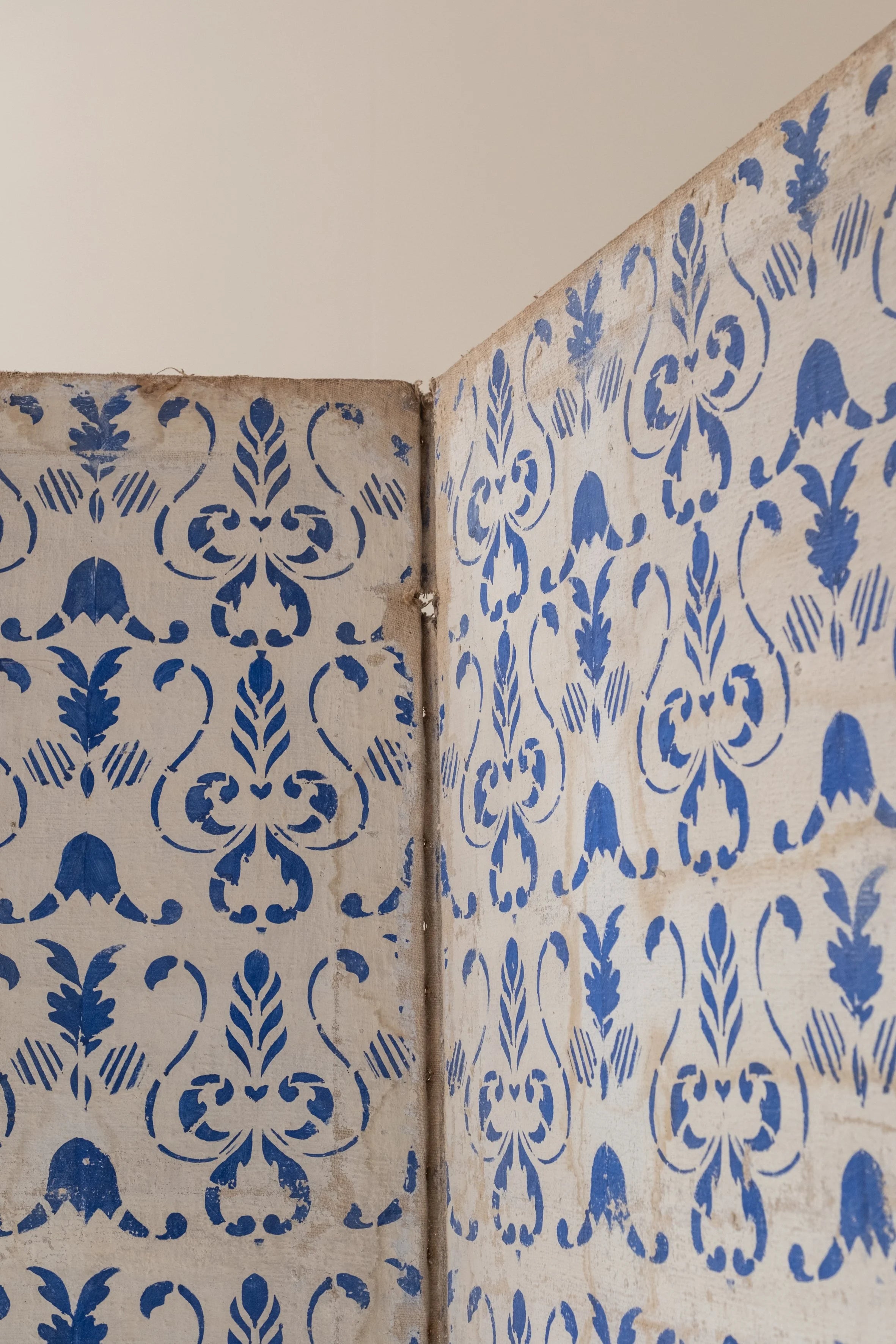19th Century Italian Painted Four-Panel Screen (Paravent) — detail view
