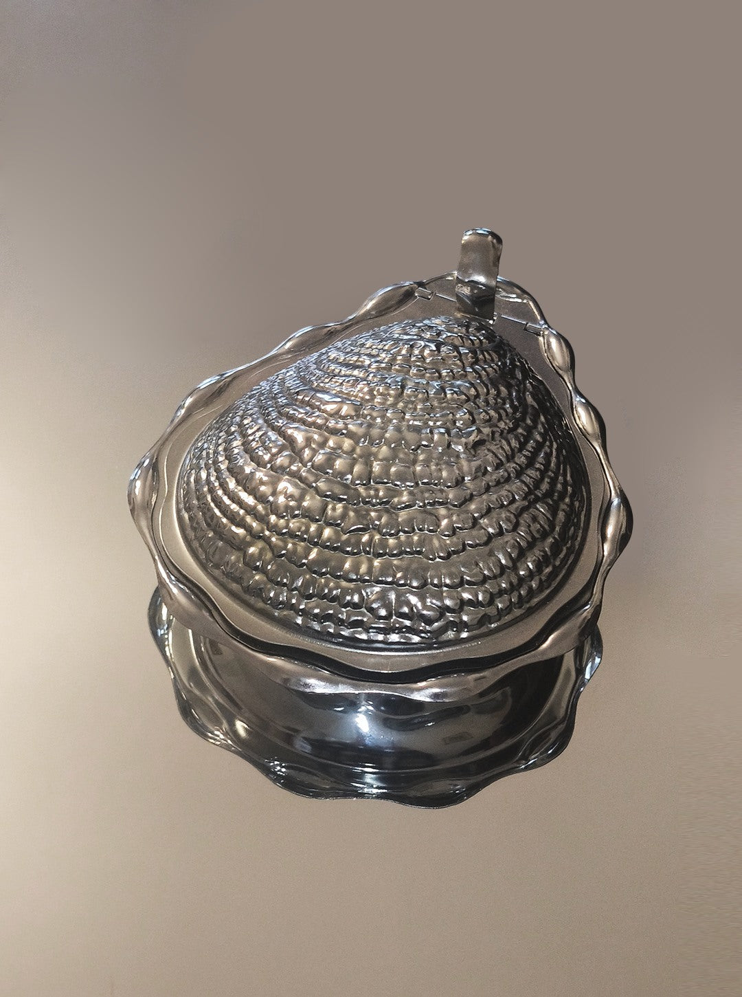 Shell Butter Dish — close-up