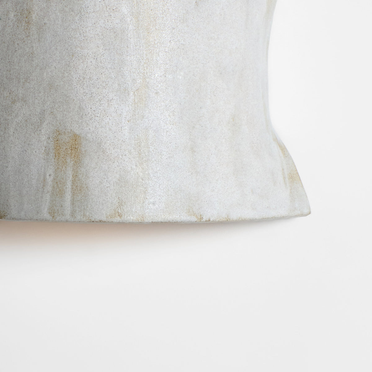 Papel - artisanal ceramic wall light  — additional view