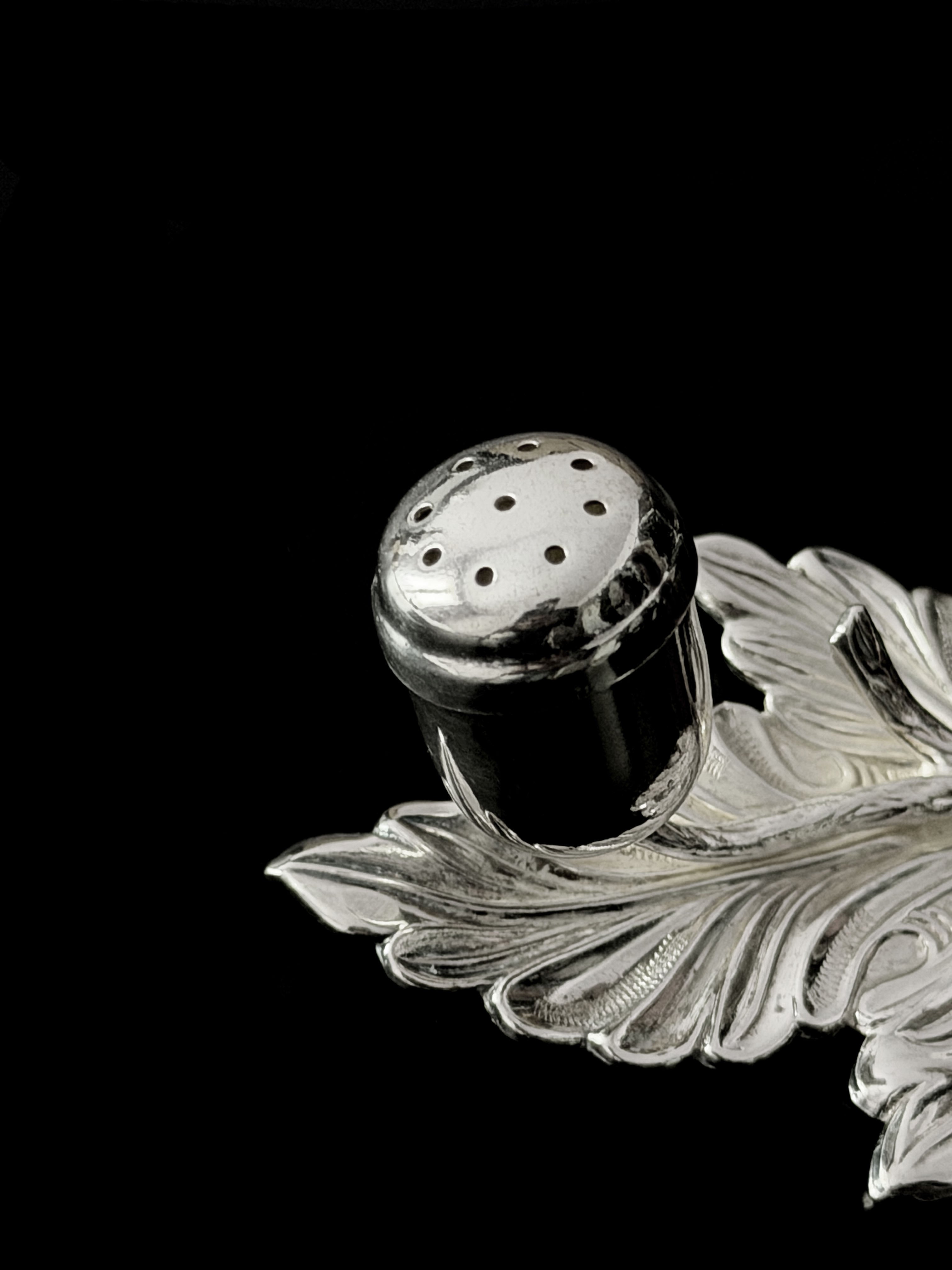 A vintage Serveware Accessories in Metal — detail view