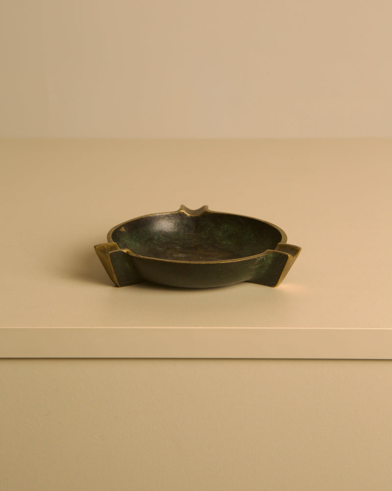 Italian Bronze Ashtray, 1940s — close-up of dark bronze surface