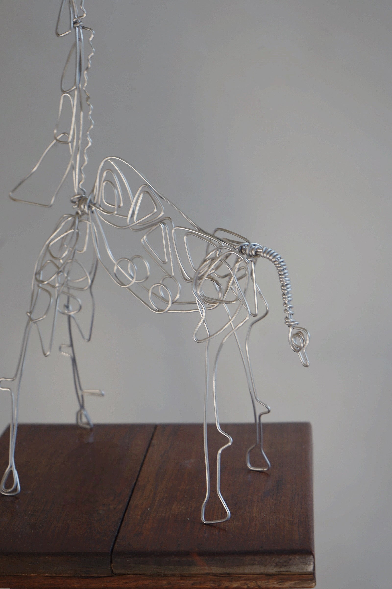 Wirework Giraffe Sculpture — side angle showing intricate wire details