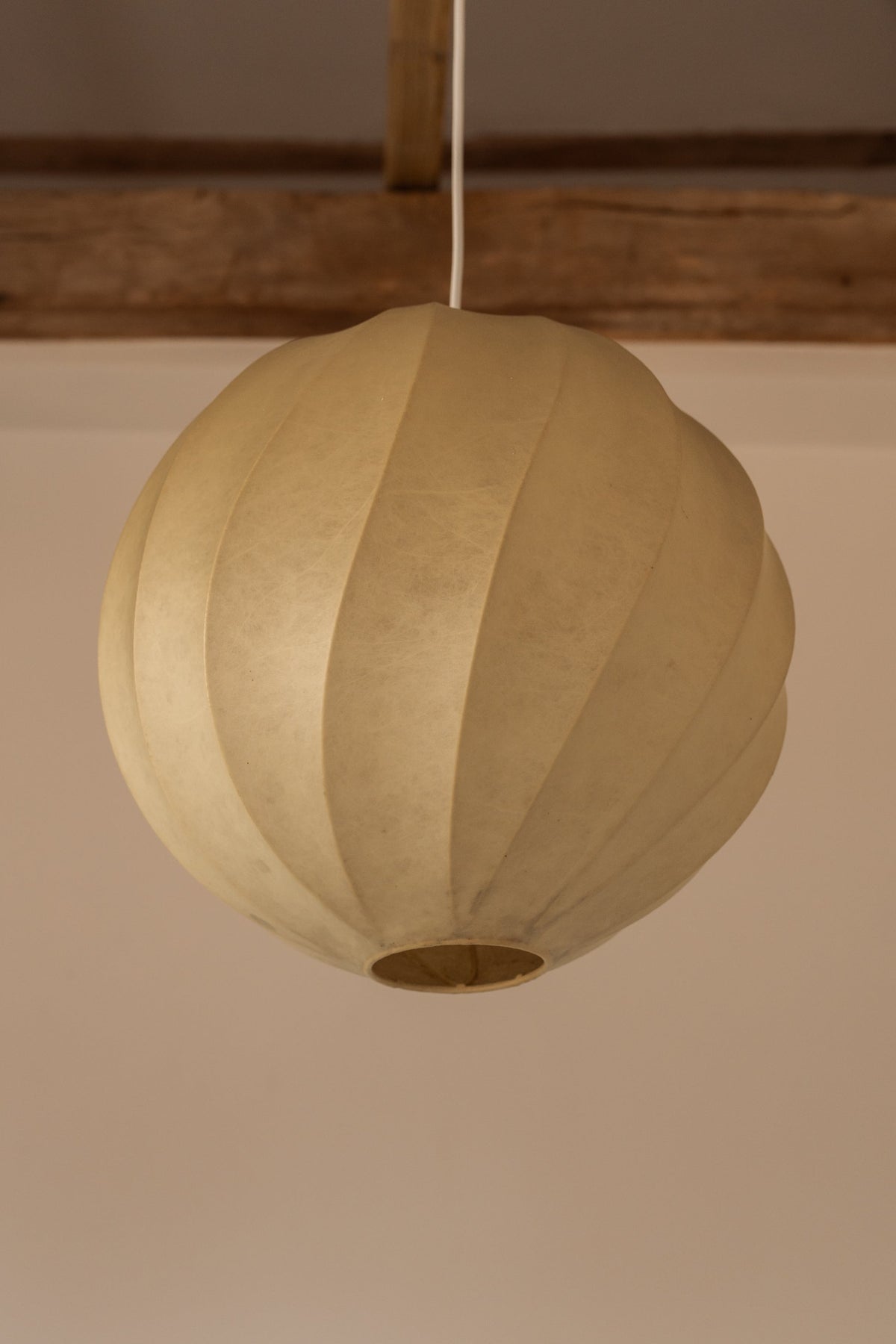 Midcentury Italian Cocoon Pendant Light. Castiglioni c.1960. — lifestyle setting