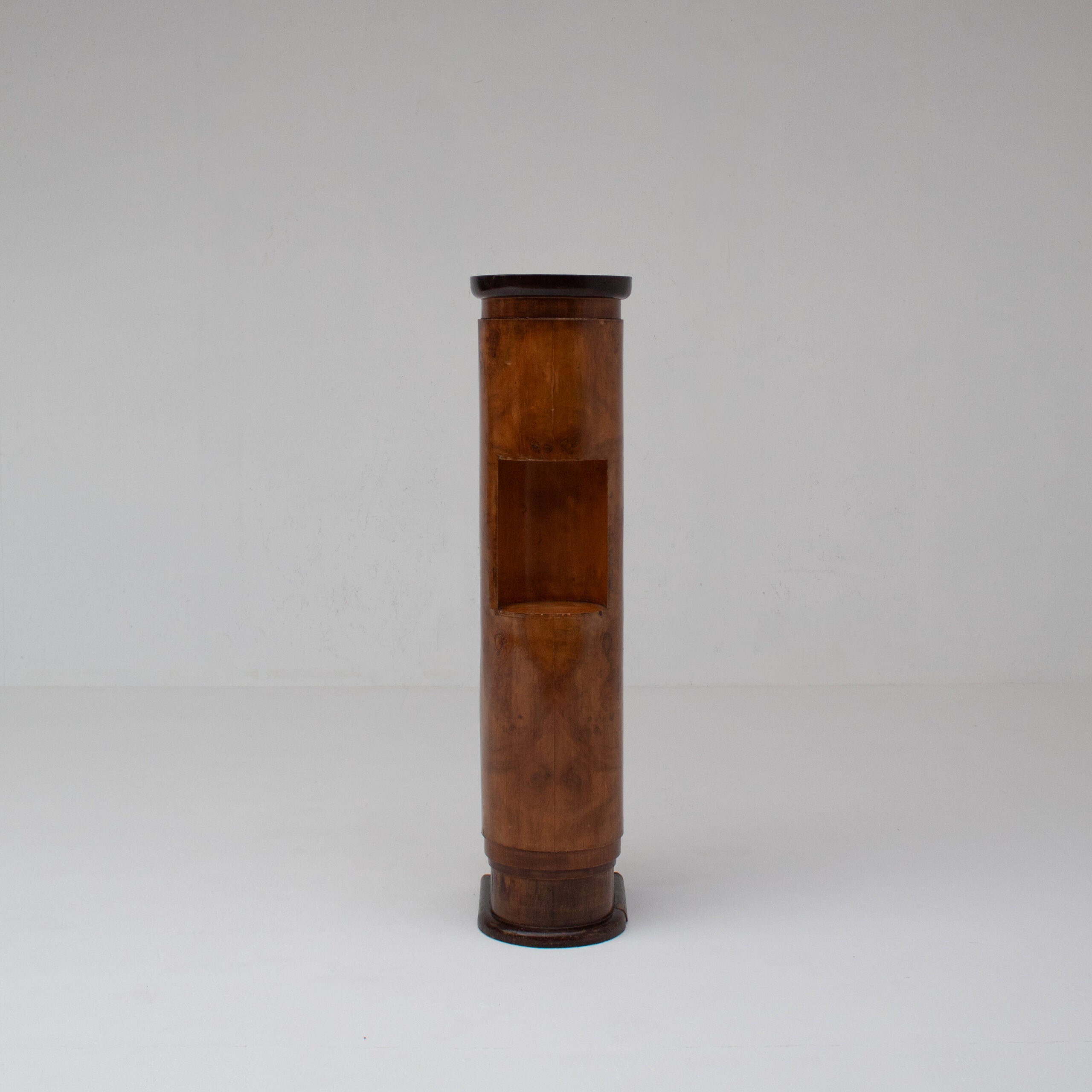 French Art Deco Walnut Pedestal with Open Display Niche, 1930s — detail view