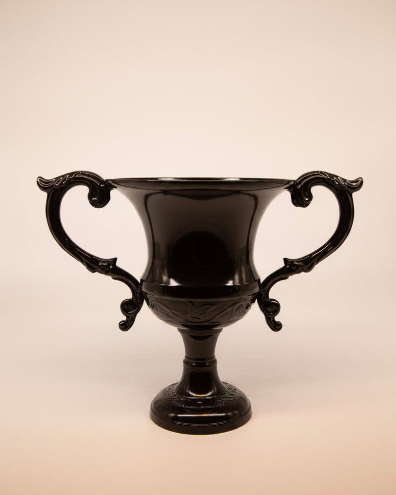 SMALL LACQUERED HANDLE COUPE by 34 rue Louise Émilie Paris | The Oblist