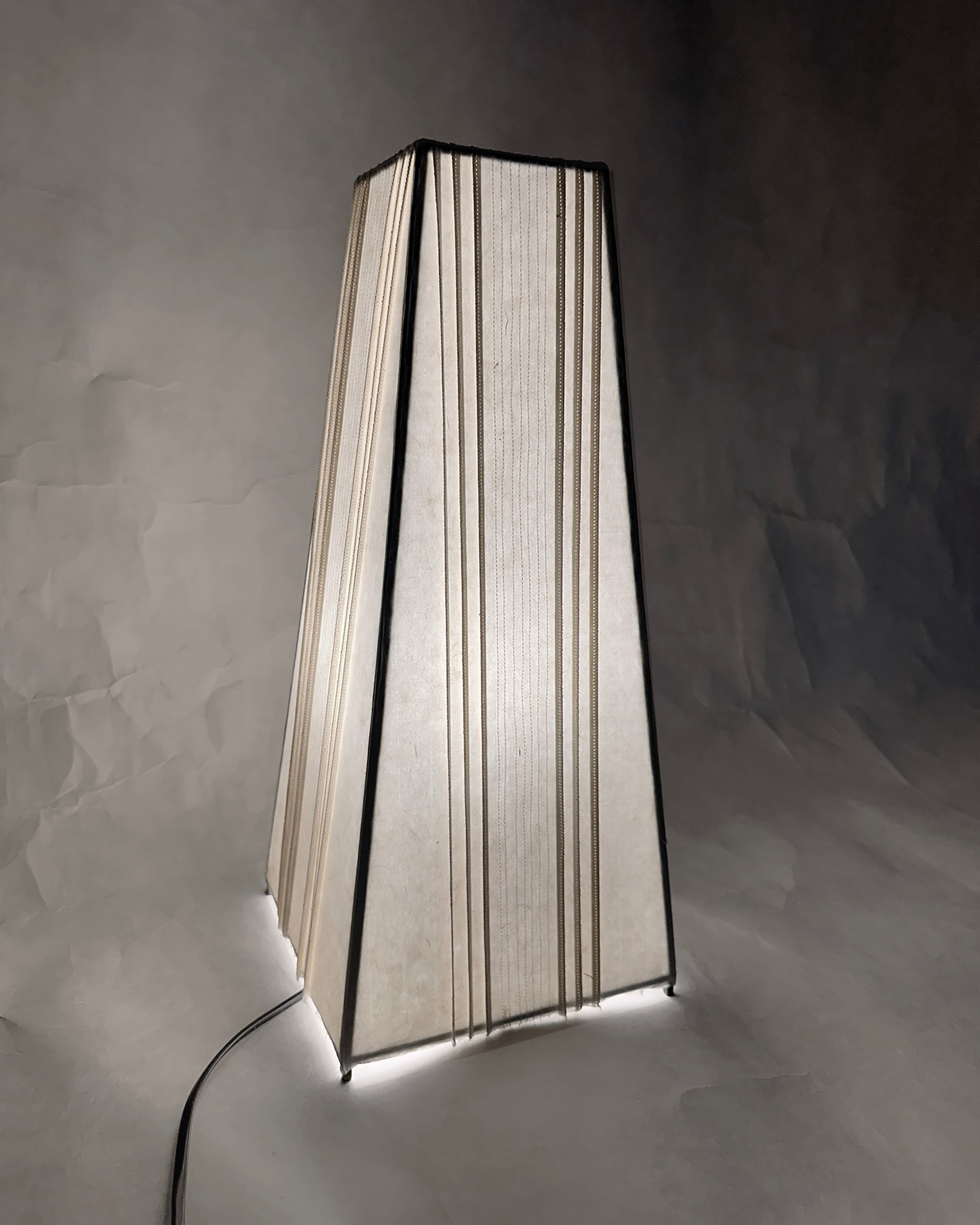 biiit004 / Table lamp — detail view