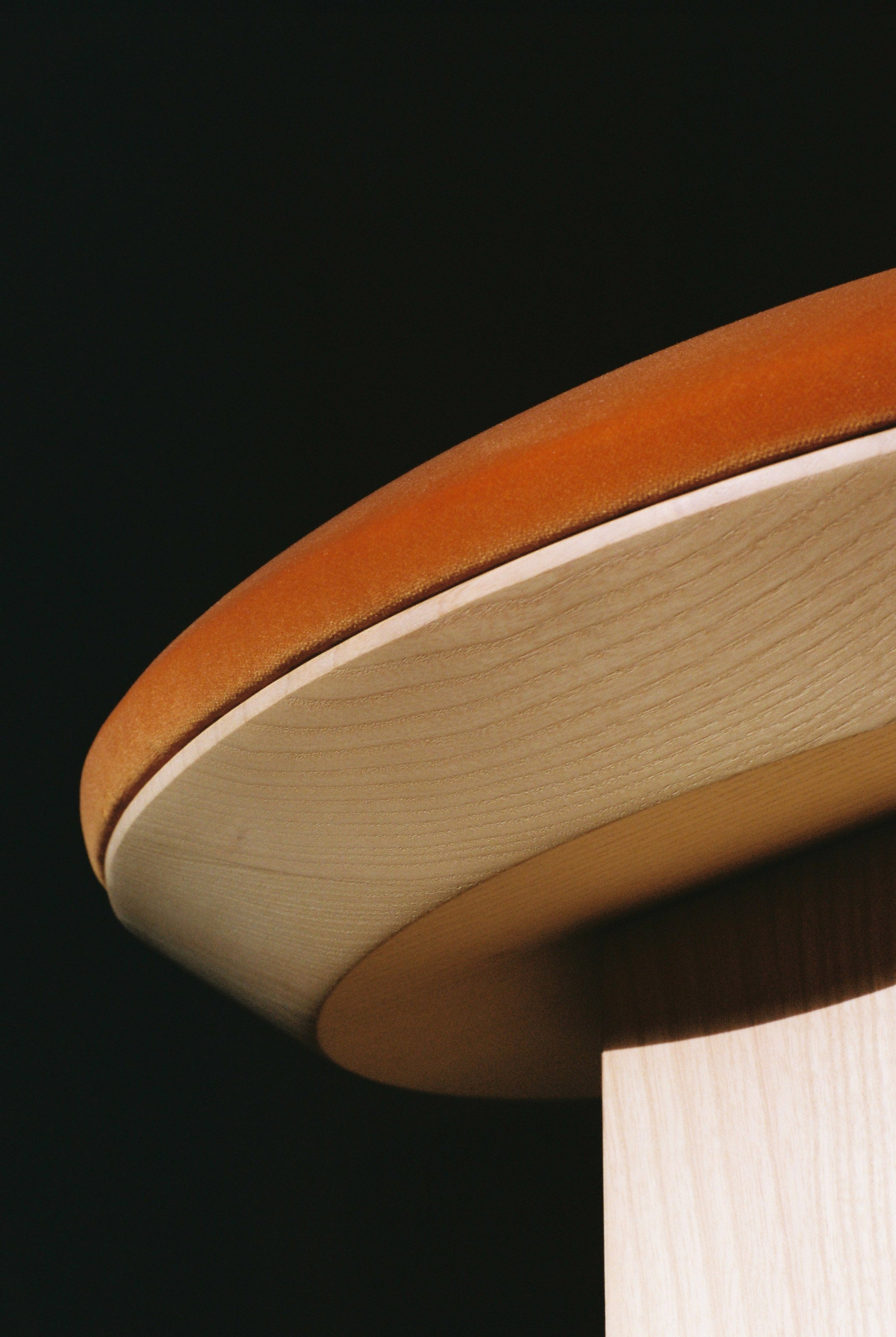 CARMO STOOL — side angle