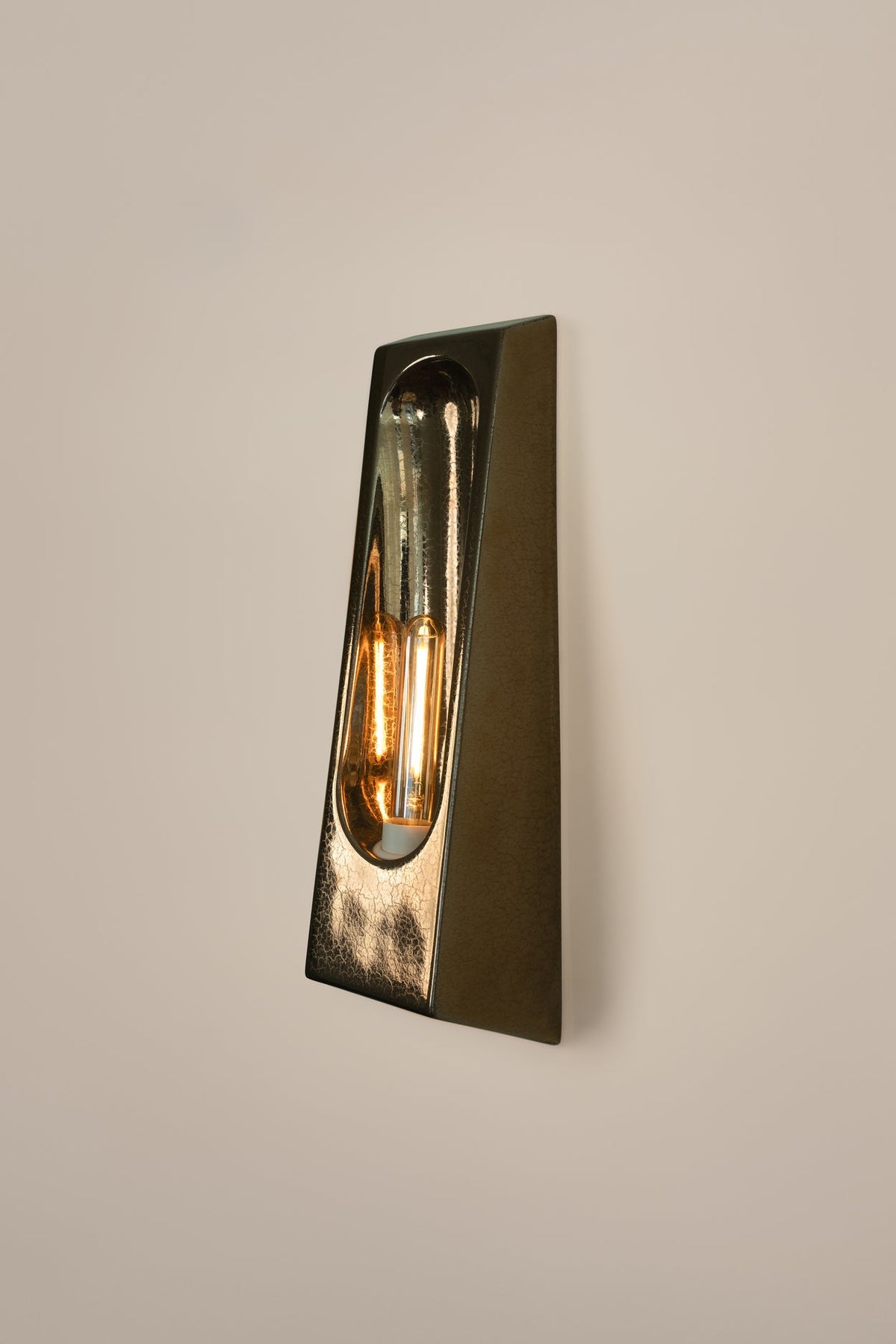 'Alcove' Bronze — side angle