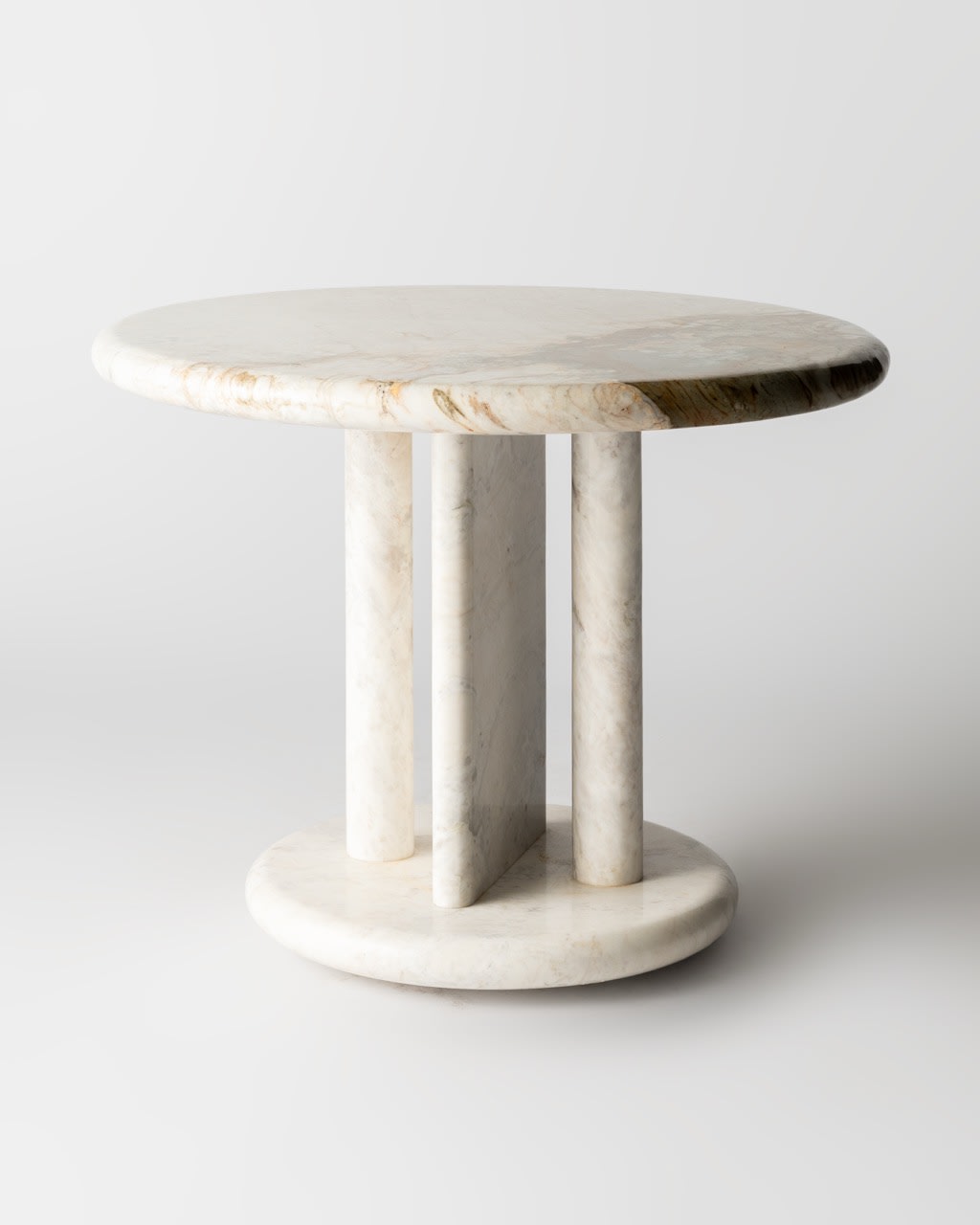 Saule Lounge Table — detail view