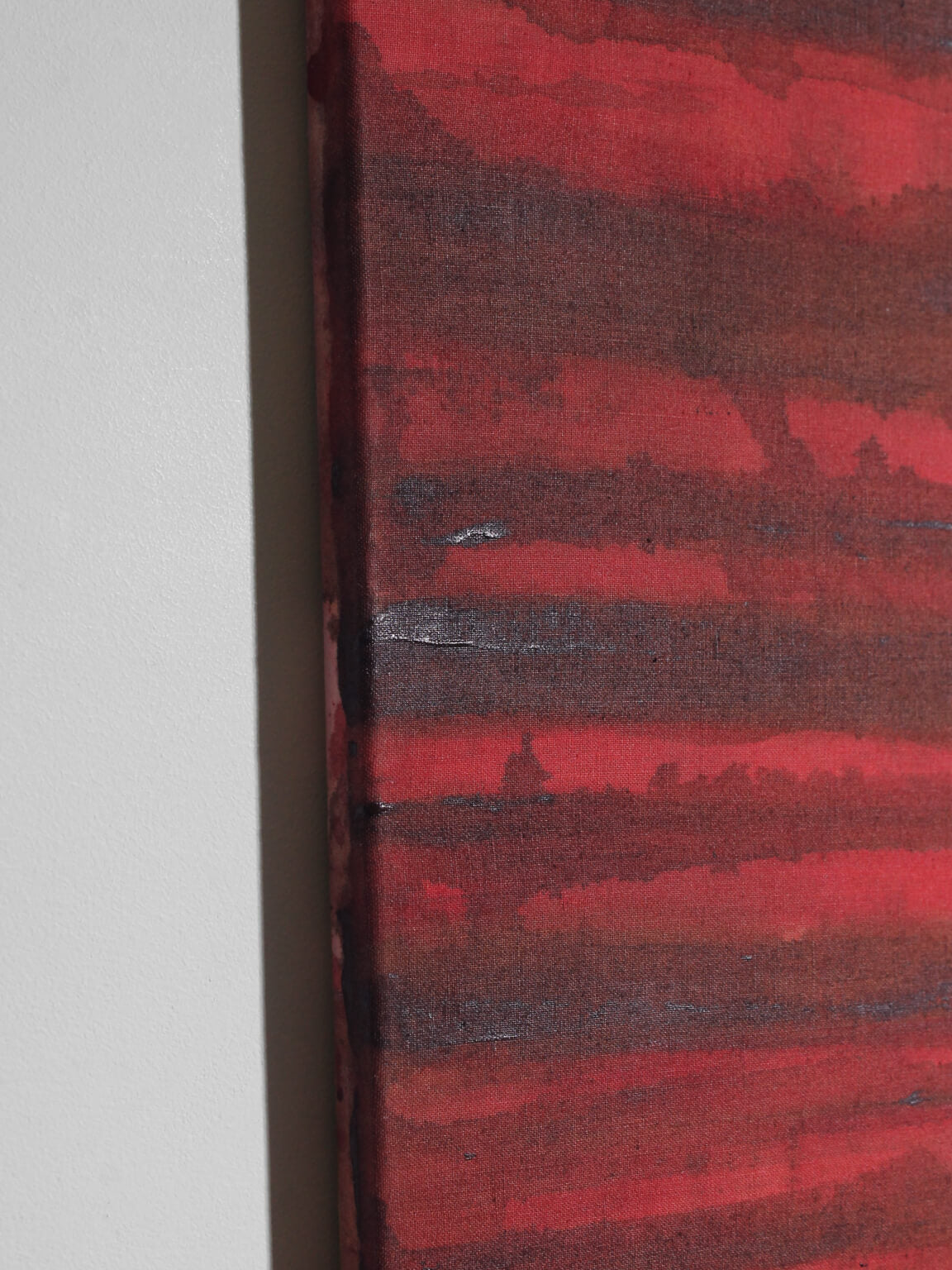 Horizontal Organic Lines In Pink And Black By Karina Savonenko, 80x120cm — lifestyle setting