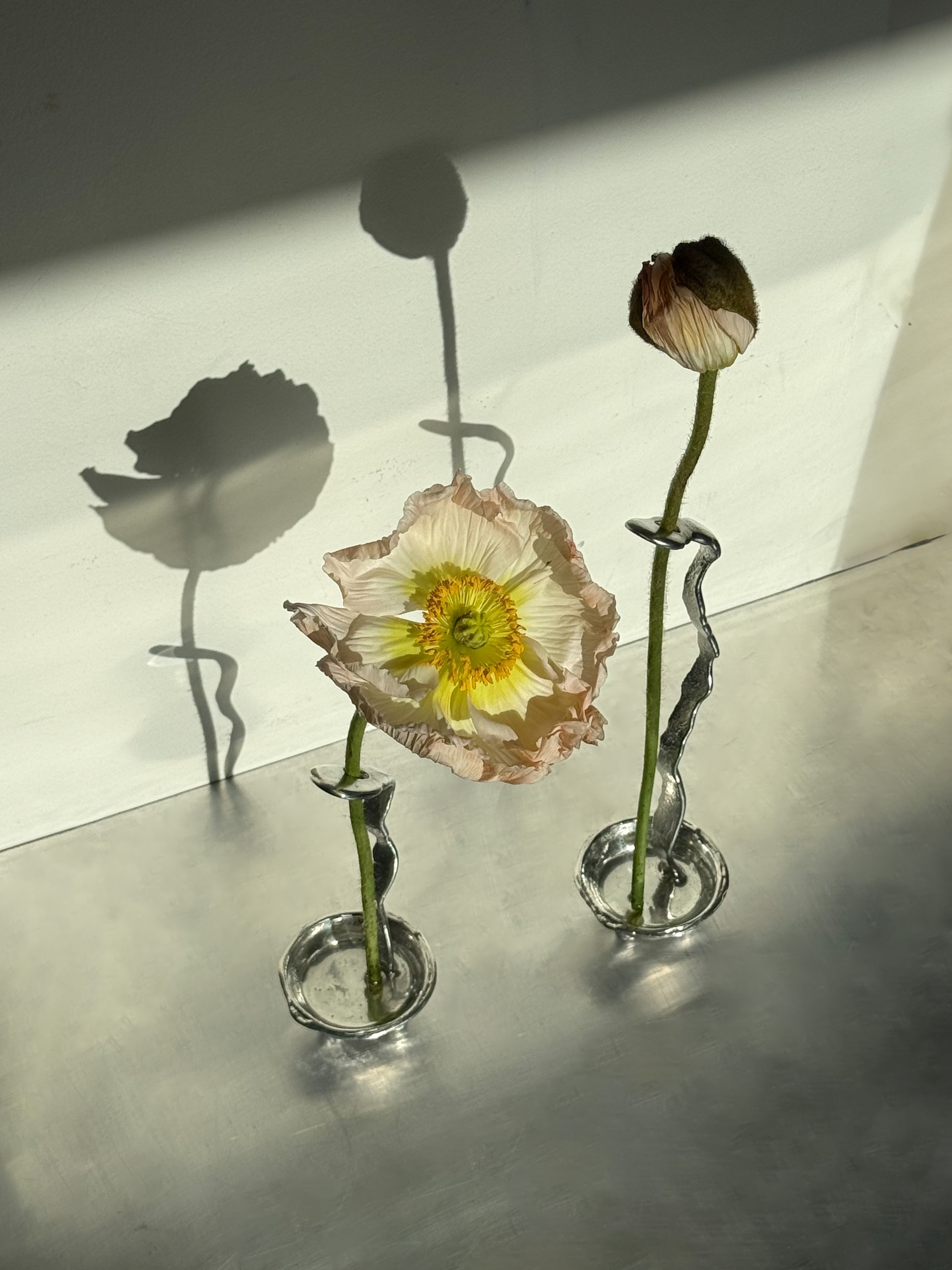 Favorite vase — Set 09 — lifestyle setting