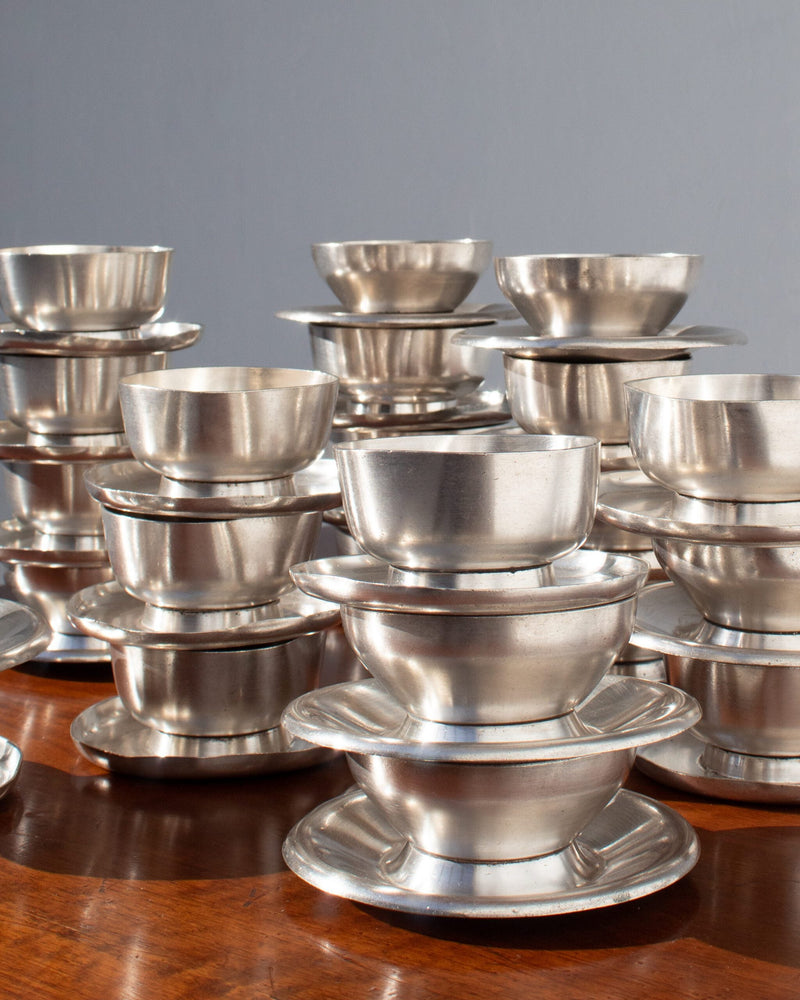 Metal Serving Bowl - Arthur Krupp by Malata Antwerp | The Oblist — handcrafted aluminum design