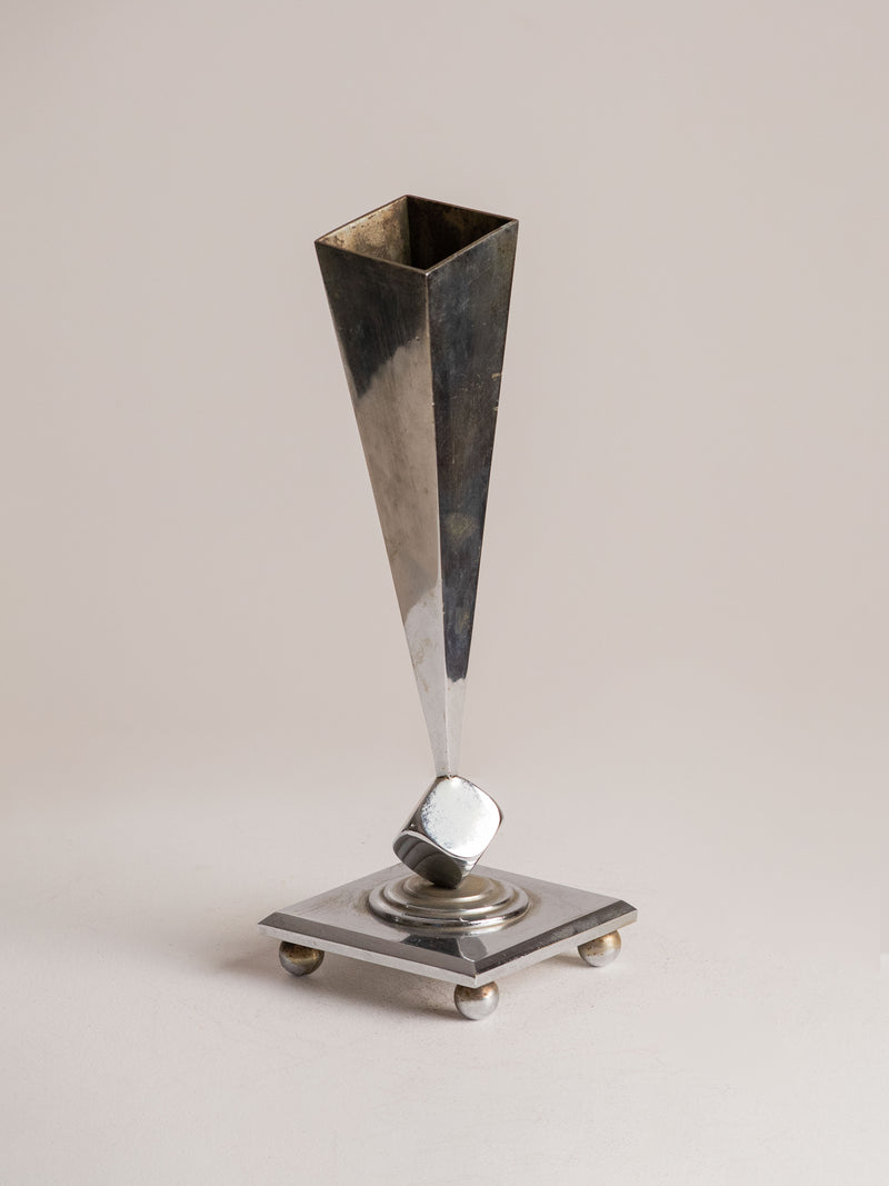 Art Deco slimeline silver vase by Studio Ecubed | The Oblist