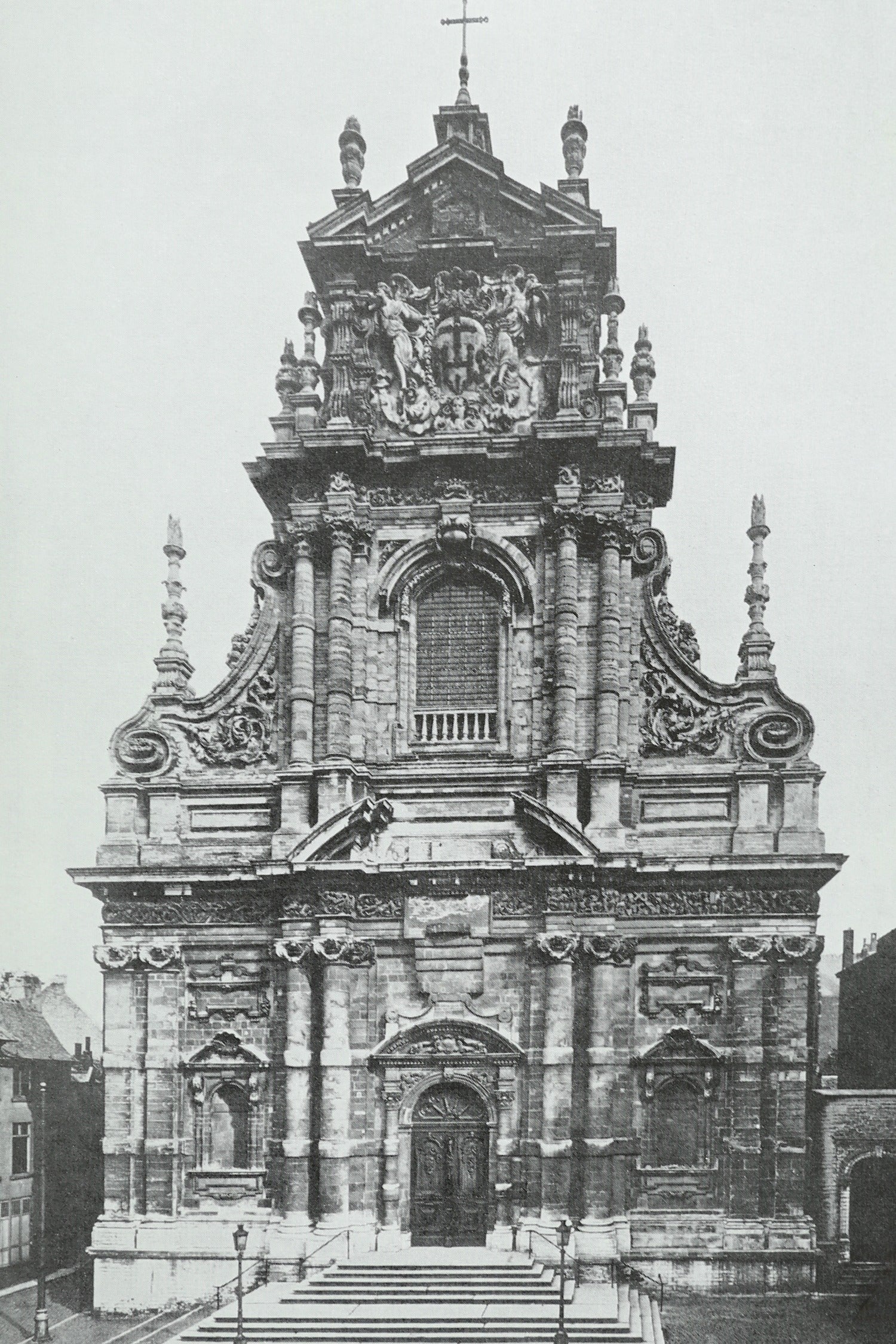 Key Monuments of the History of Architecture Book, 1964 — detail view