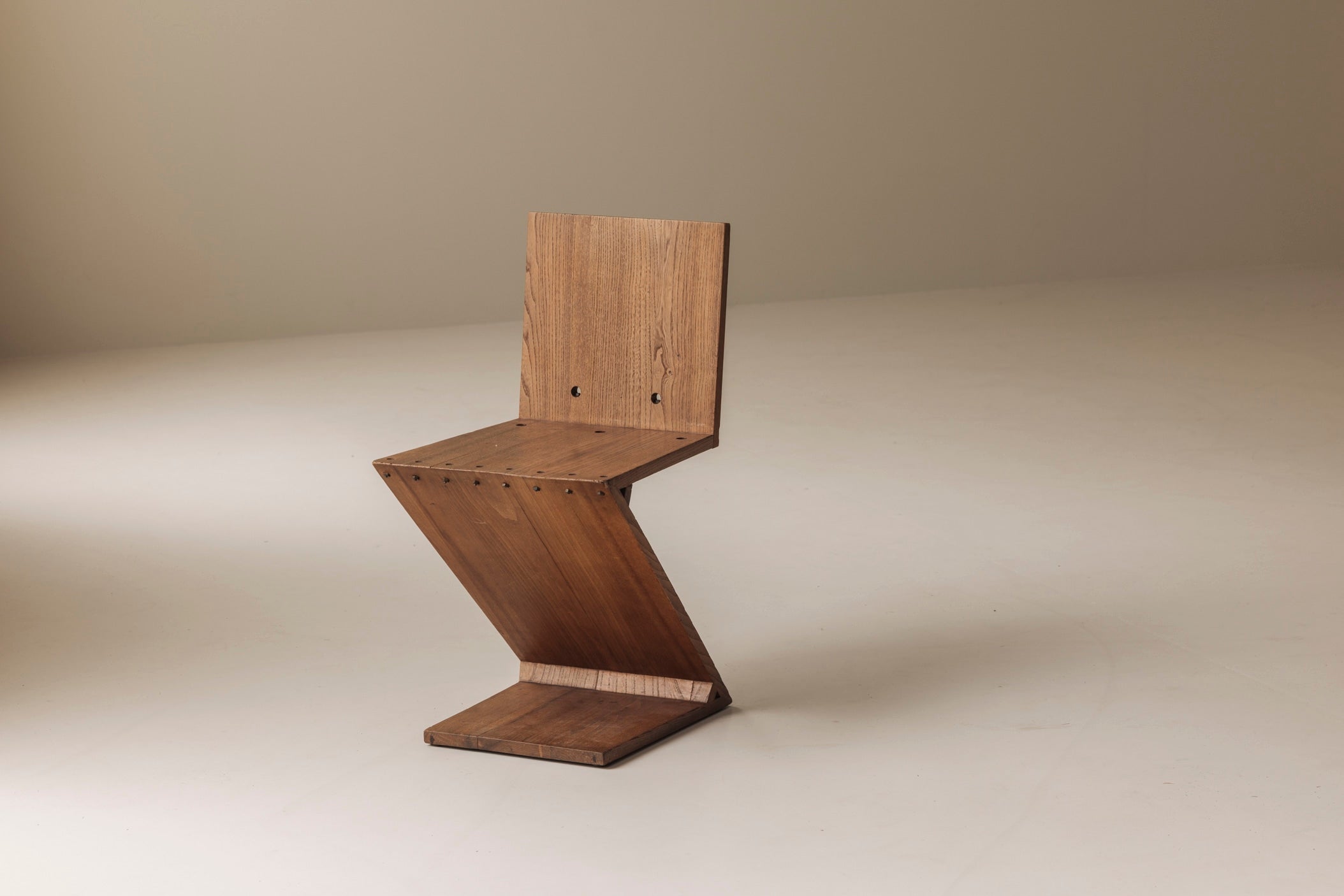 Early Zig Zag chair by Gerrit Thomas Rietveld for Gerard van de Groenekan, 1960s by Modern Living | The Oblist