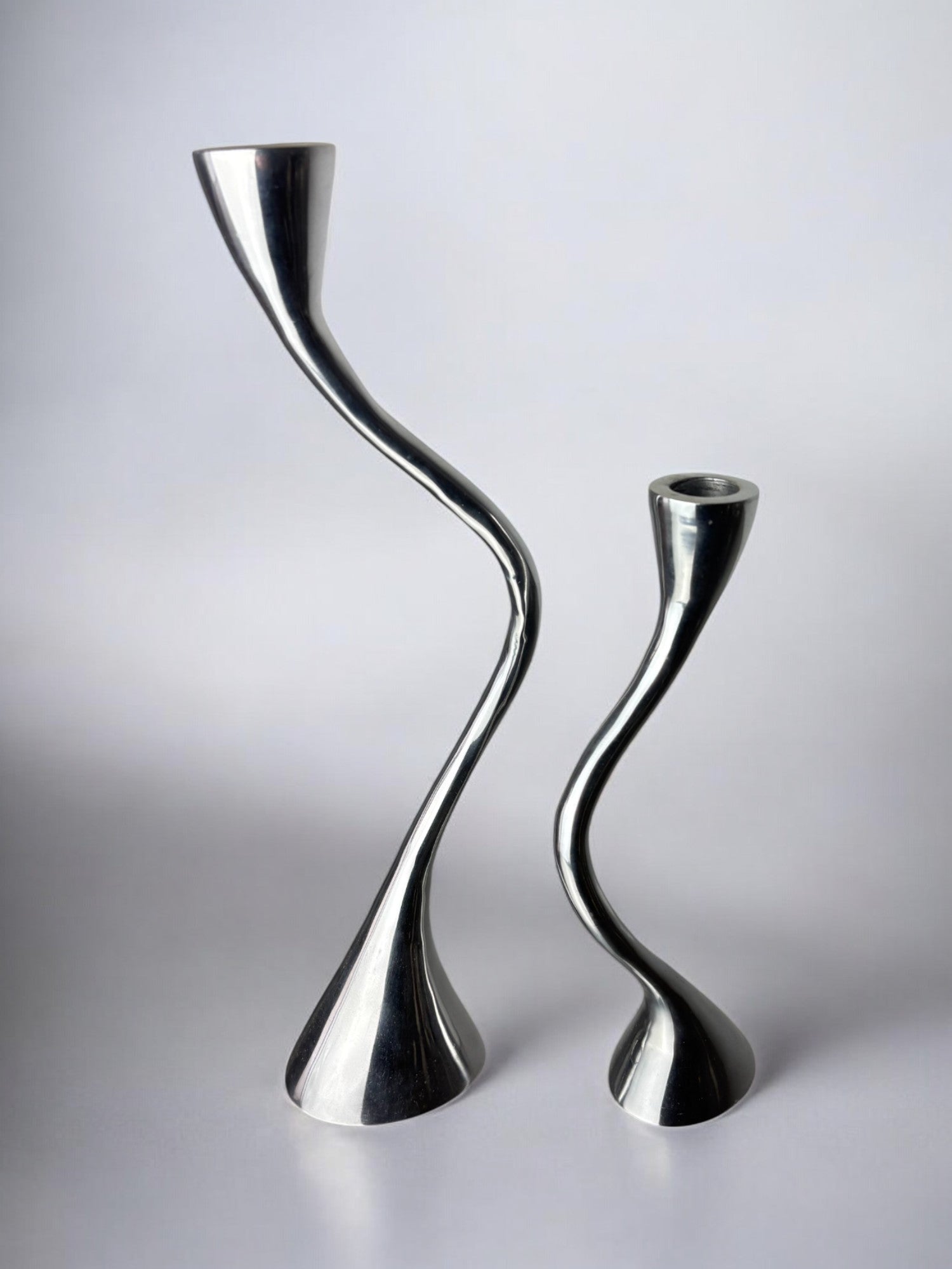 Pair of Zigzag Candleholders, Solid Aluminium, Spain, 1980s — close-up of polished aluminium surface