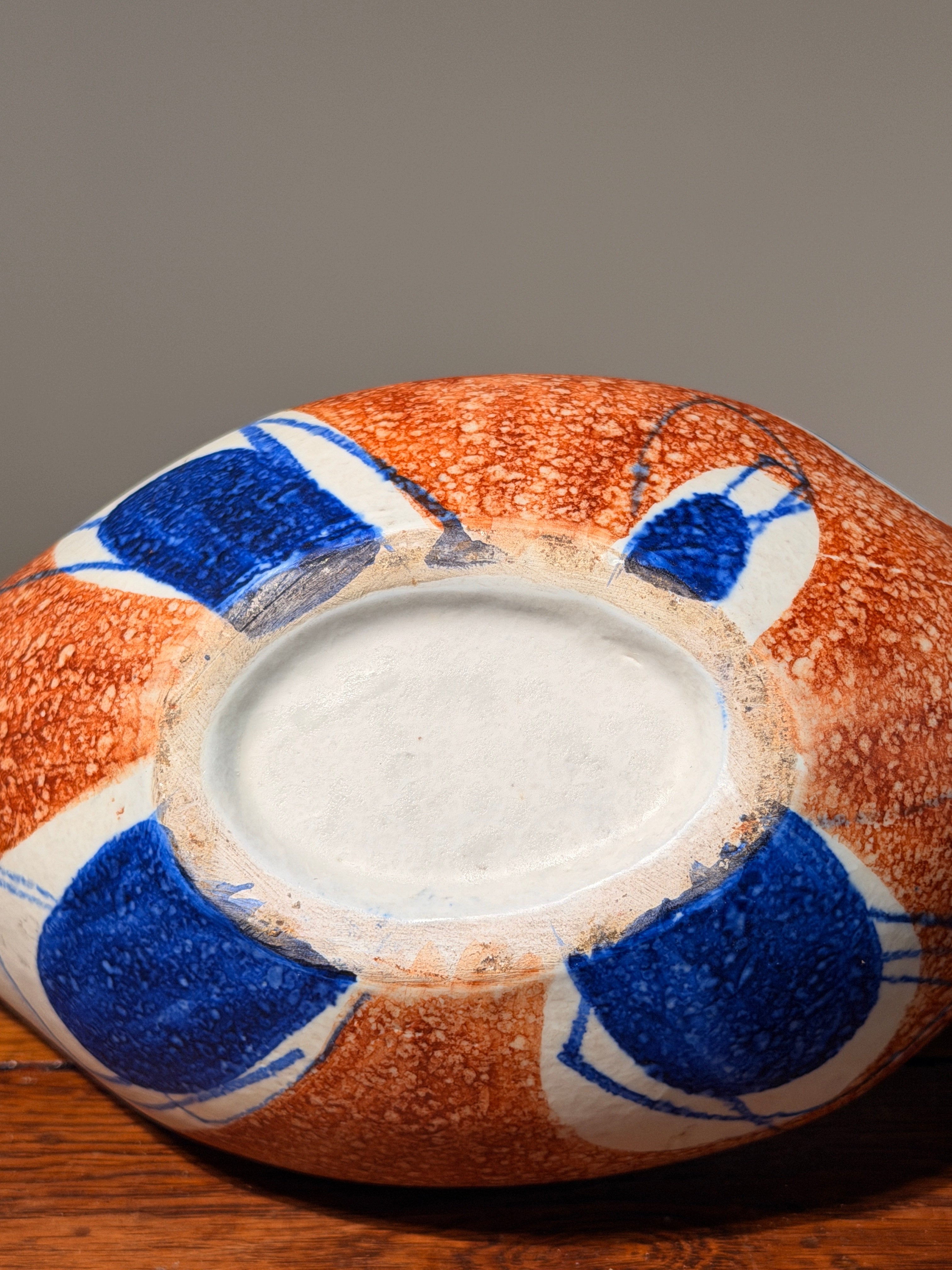 Sculptural ceramic vessel, Italy, circa 1960 — close-up
