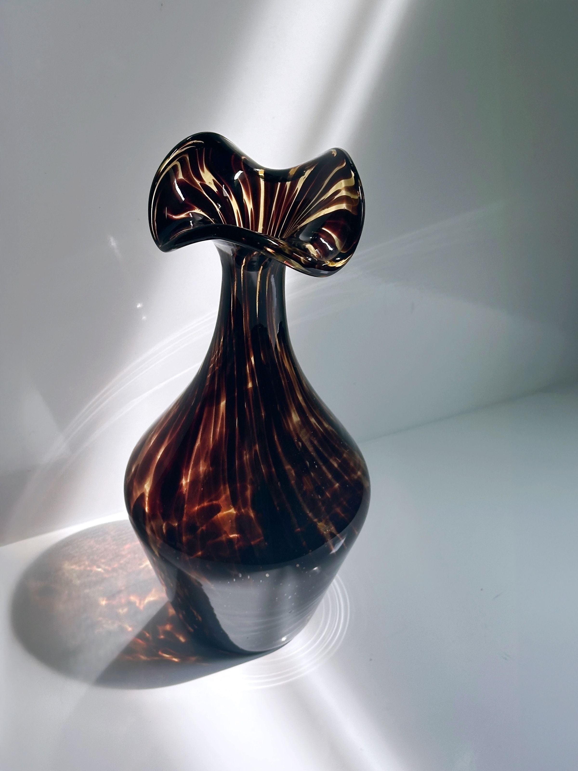 Large Murano Tortoise vase with wavy rim -1960s