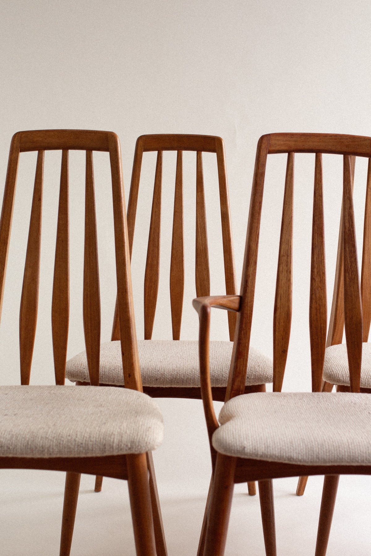 Eva Dining Chairs by Niels Koefoed for Hornslet Møbelfabrik, 1960s, Set of 5 — detail view