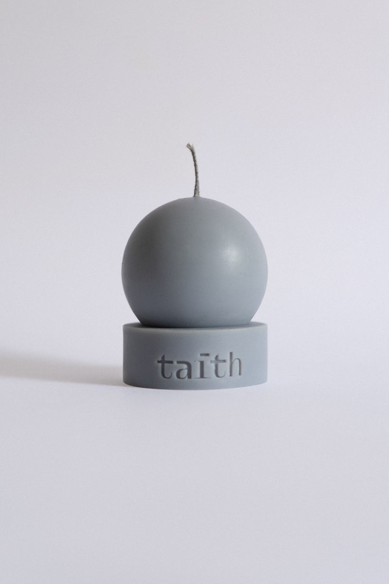 Lu Grey Candle by Taith | The Oblist
