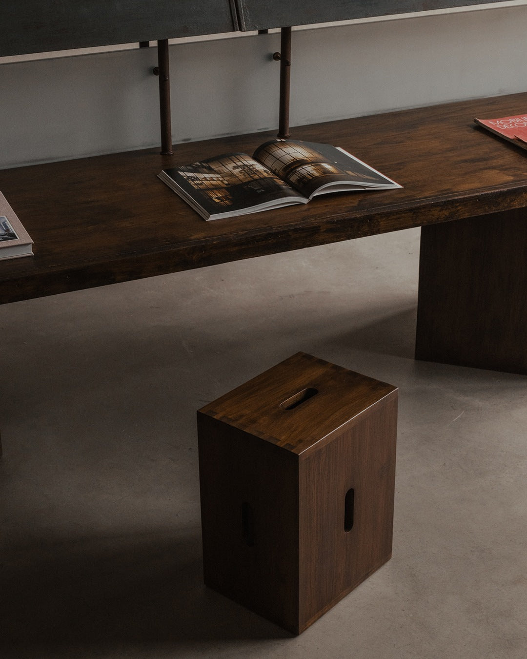 Pierre Jeanneret - Authentic PJ-TAT-08-B