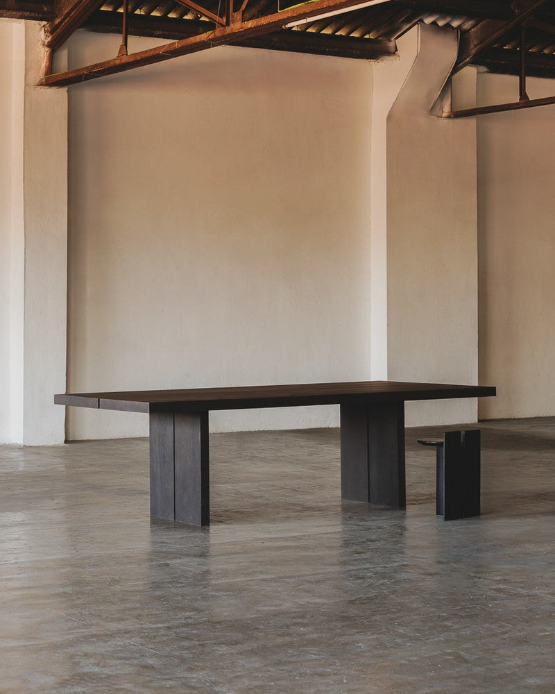 Murakami Table by Obstacles | The Oblist