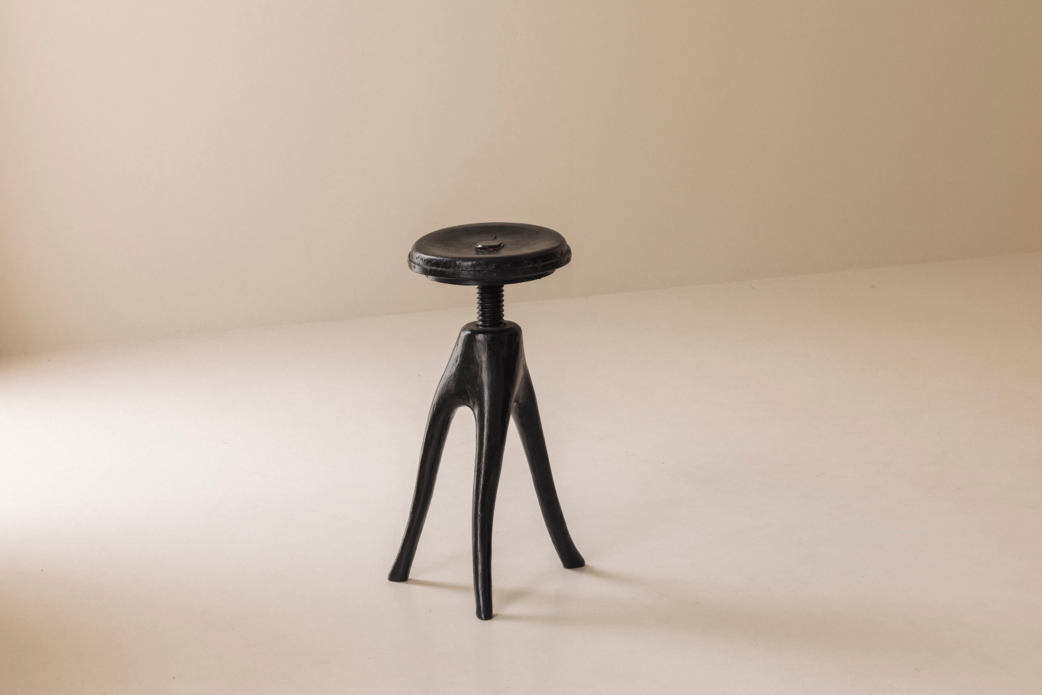 Danish Organic Tripod Stool with Adjustable Seat, Early 20th Century — close-up